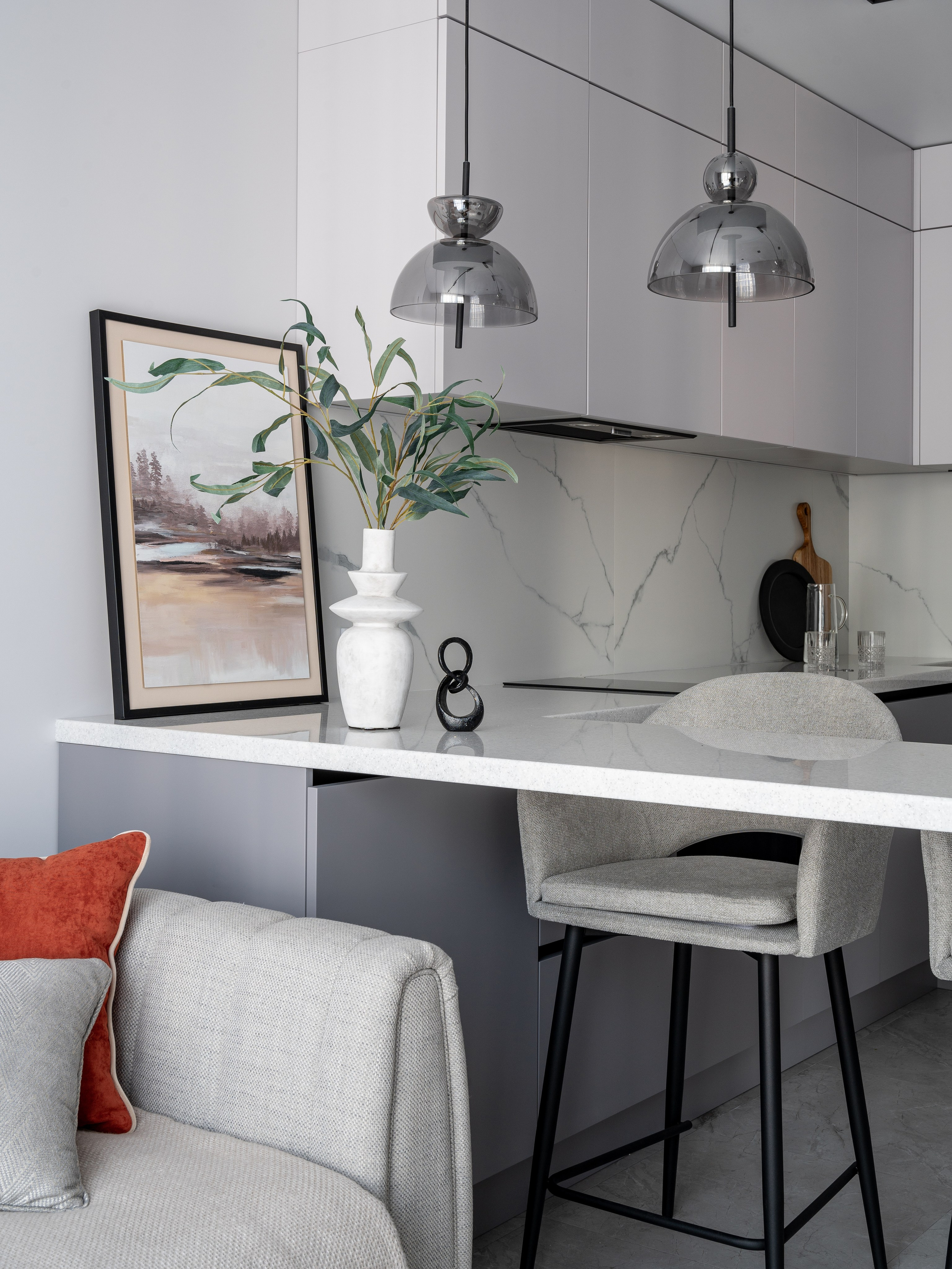 Дизайн проект Марии и Эдгарда Мухаметшины. Интерьерный фотограф в Сочи Элина Габриелян