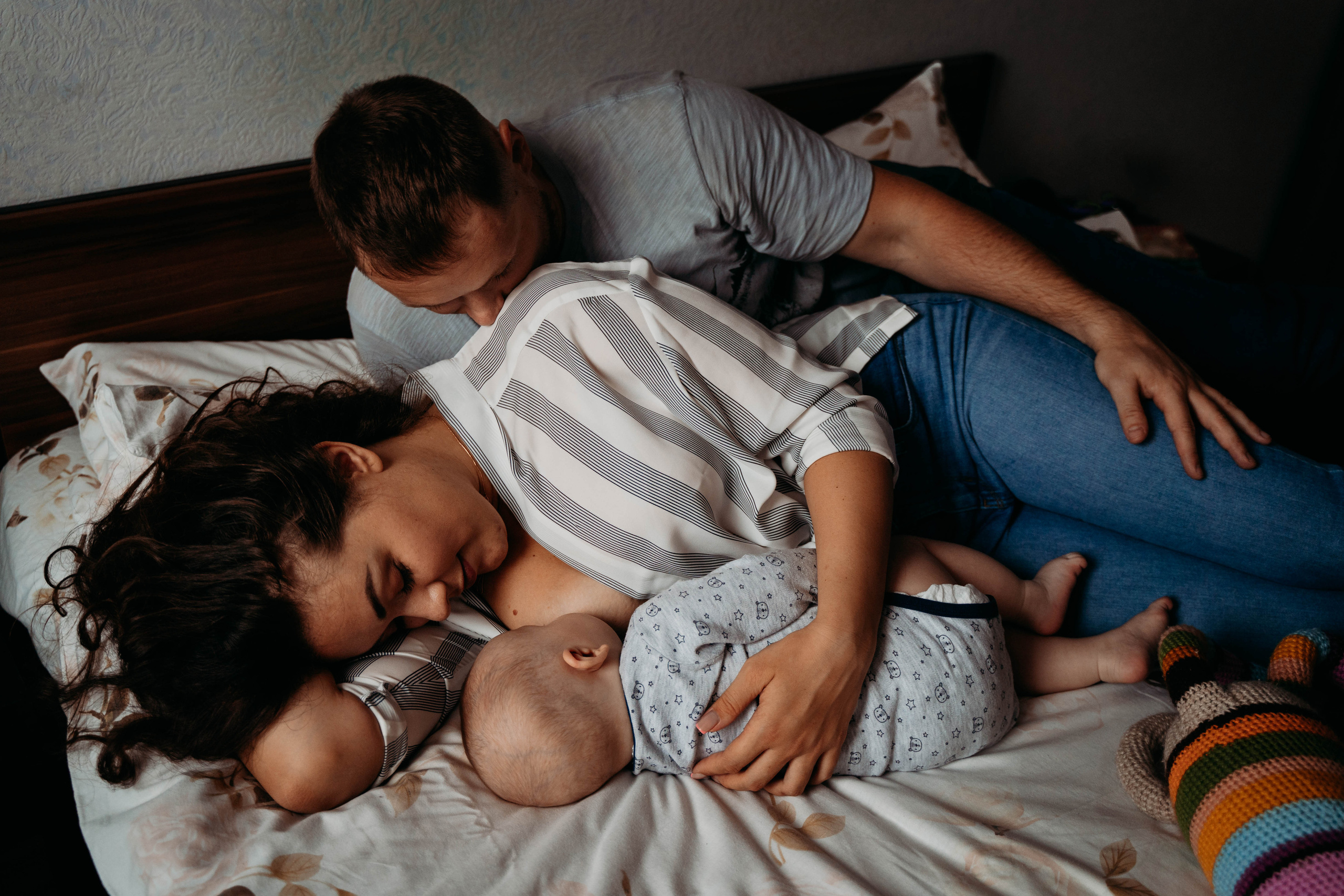 Семейная фотосессия дома. Детский и семейный фотограф в Москве Алёна Шестунова