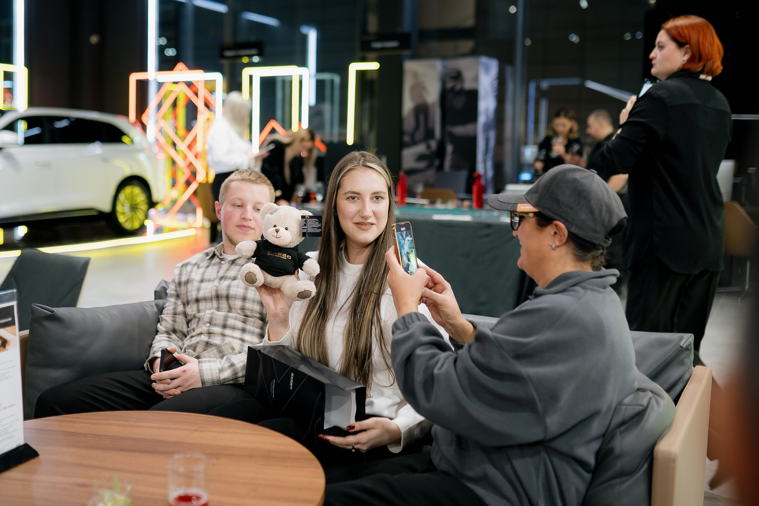 Презентация Exlantix ET. Сергей Кошкин. Репортажная и ивент-фотография в Сургуте