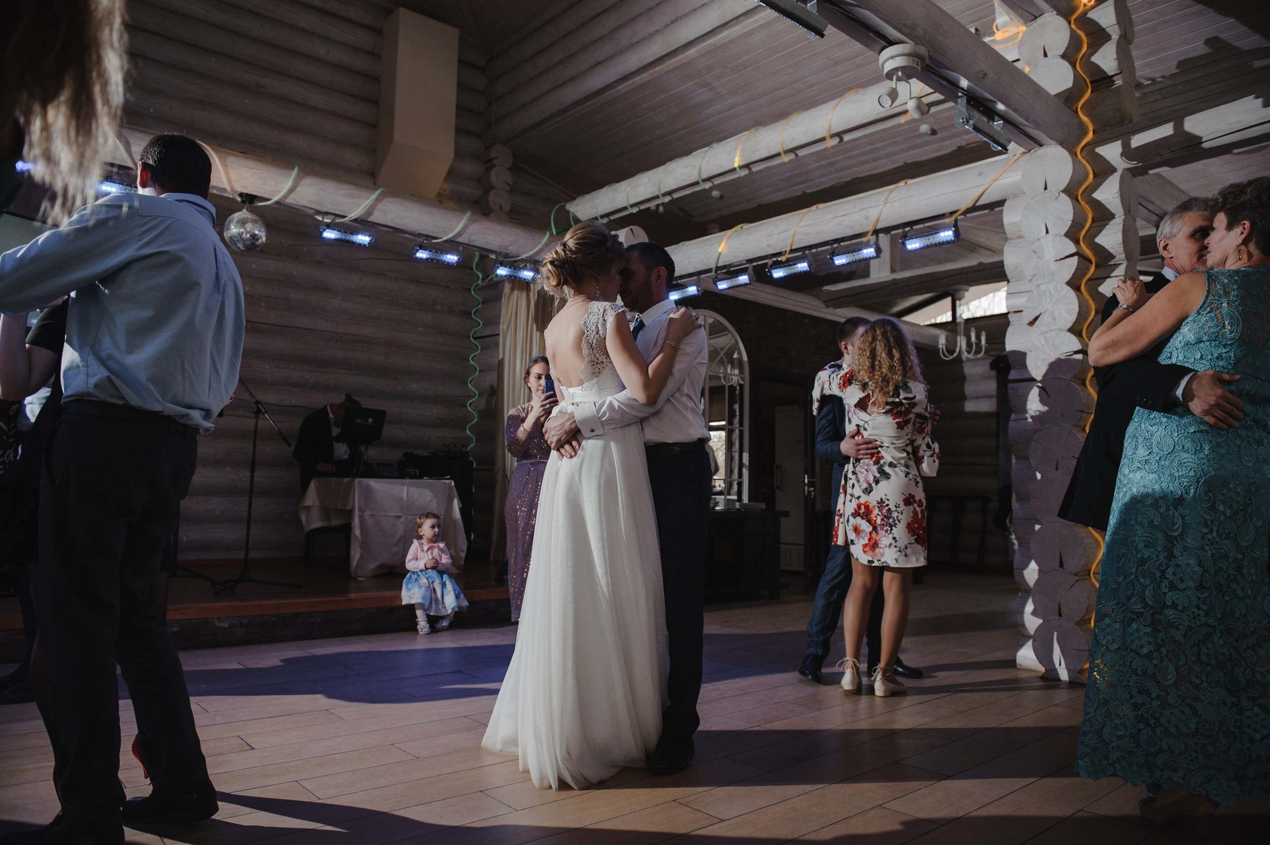 Свадьбы. Дмитрий Черяник свадебный и семейный фотограф