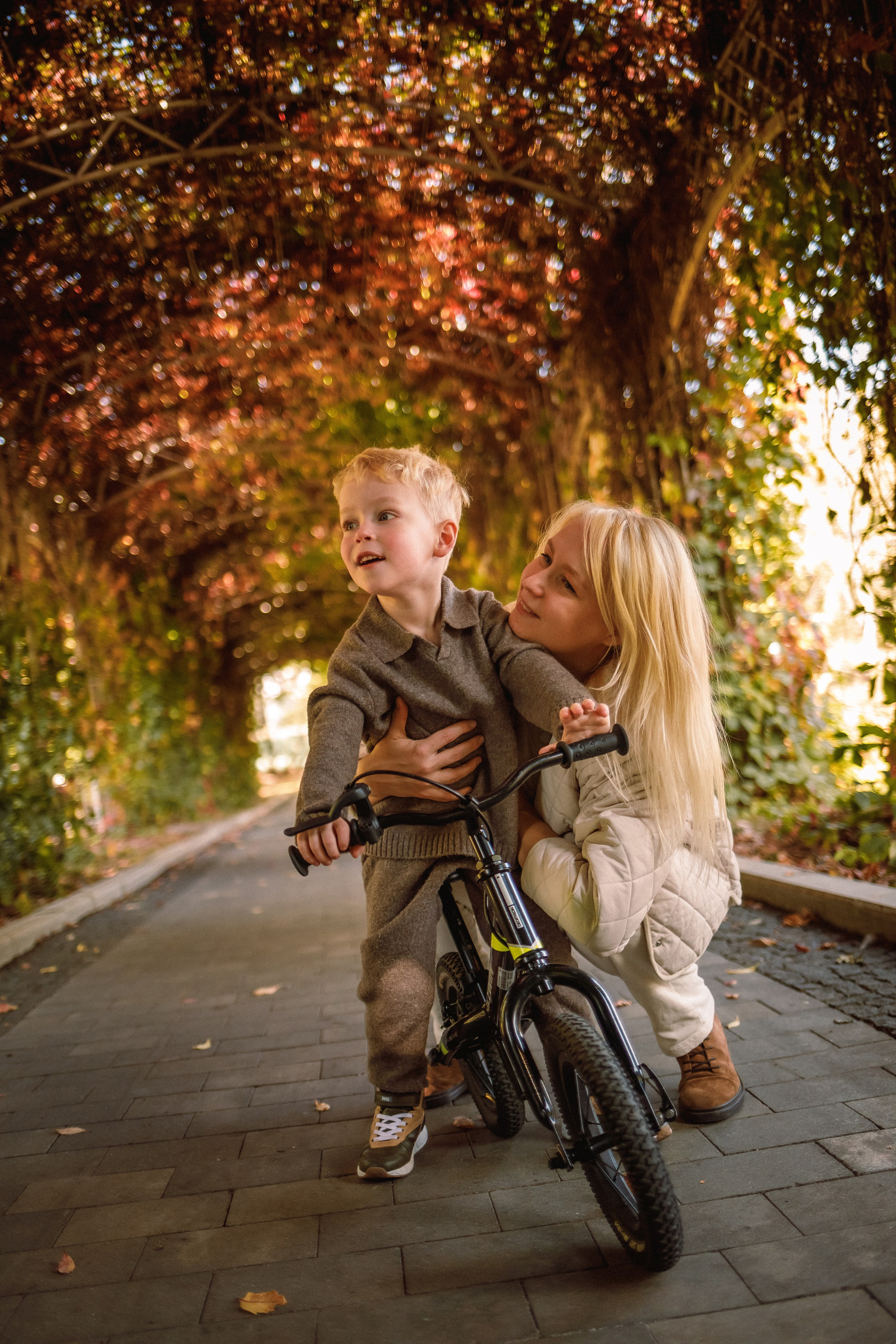 Прогулка в Бауманском саду. Фотограф в Москве Базанова Дарья