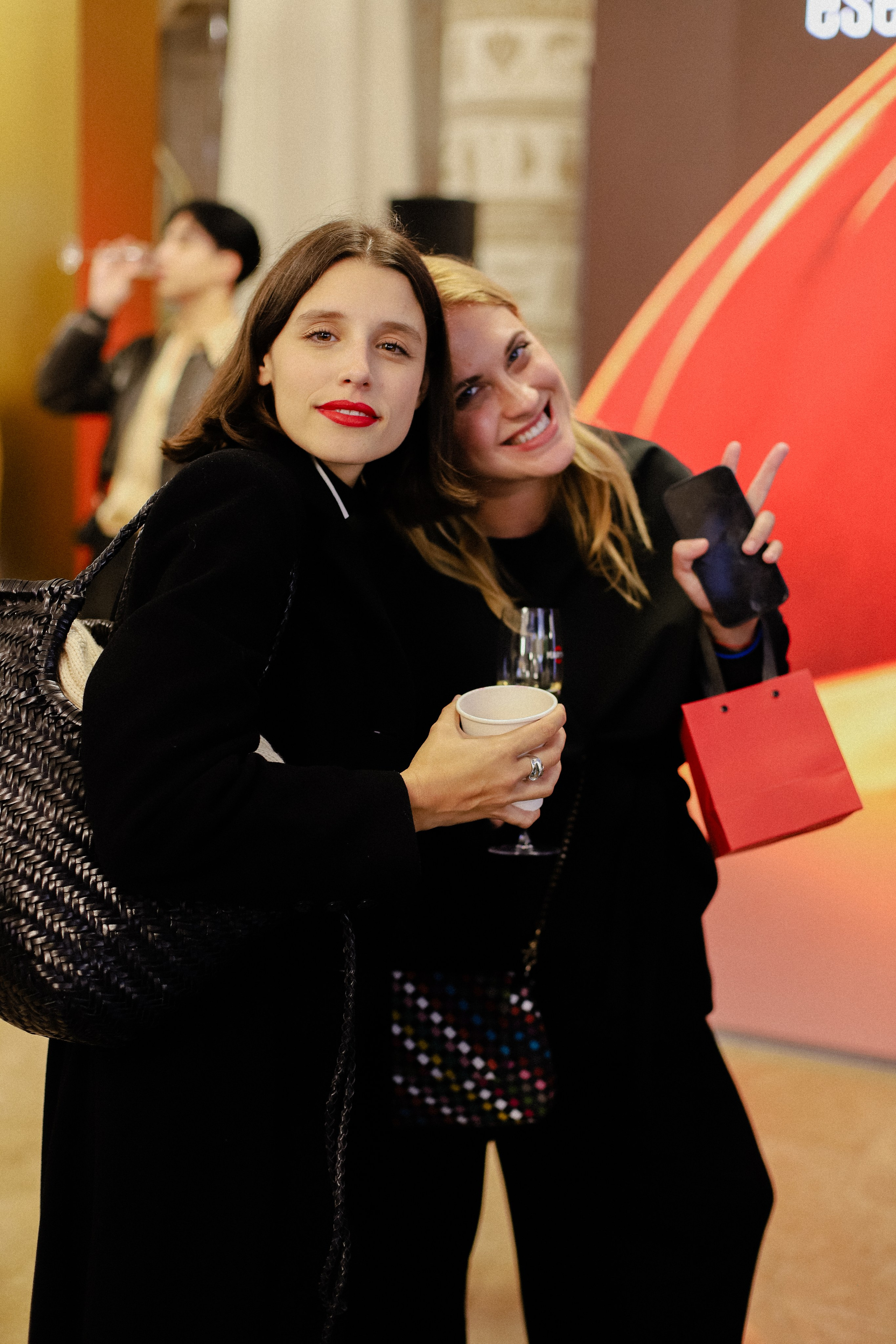 16.10 FWA зона Schwarzkopf и Perwoll. Фотограф в Алматы и Москве Даша Пушкина