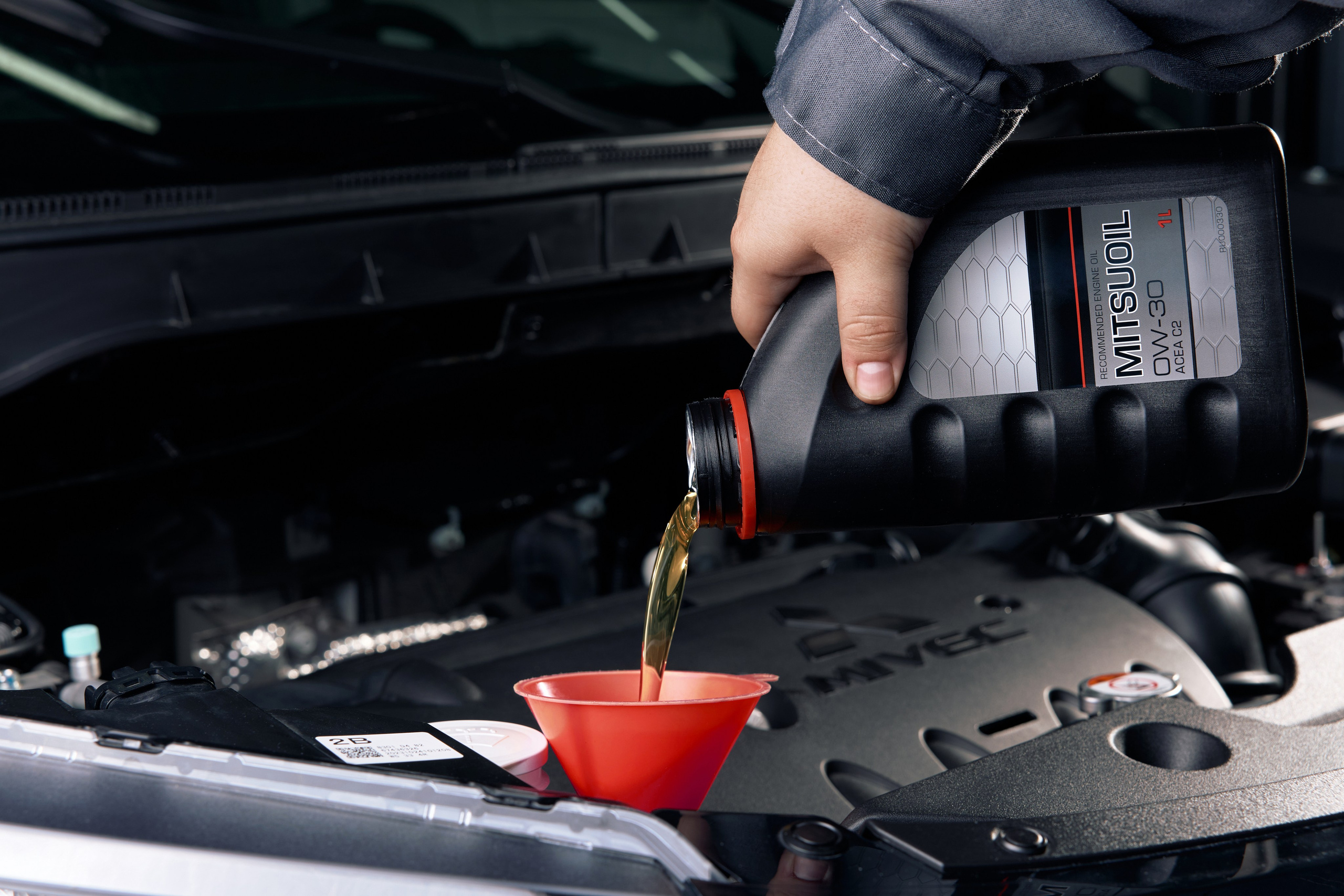 Mitsubishi. Видеограф и фотограф Алматы