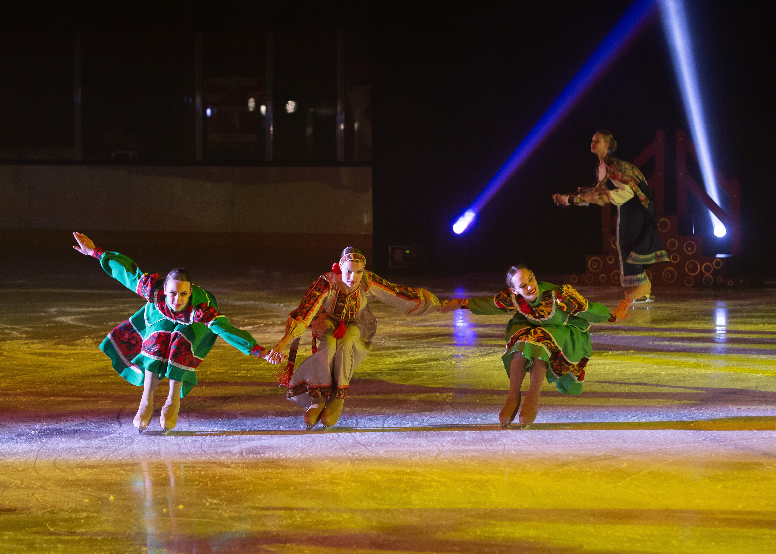 Сказочное новогоднее ледовое шоу «Конек-Горбунок» АЛЕКО. Репортажный фотограф в Москве