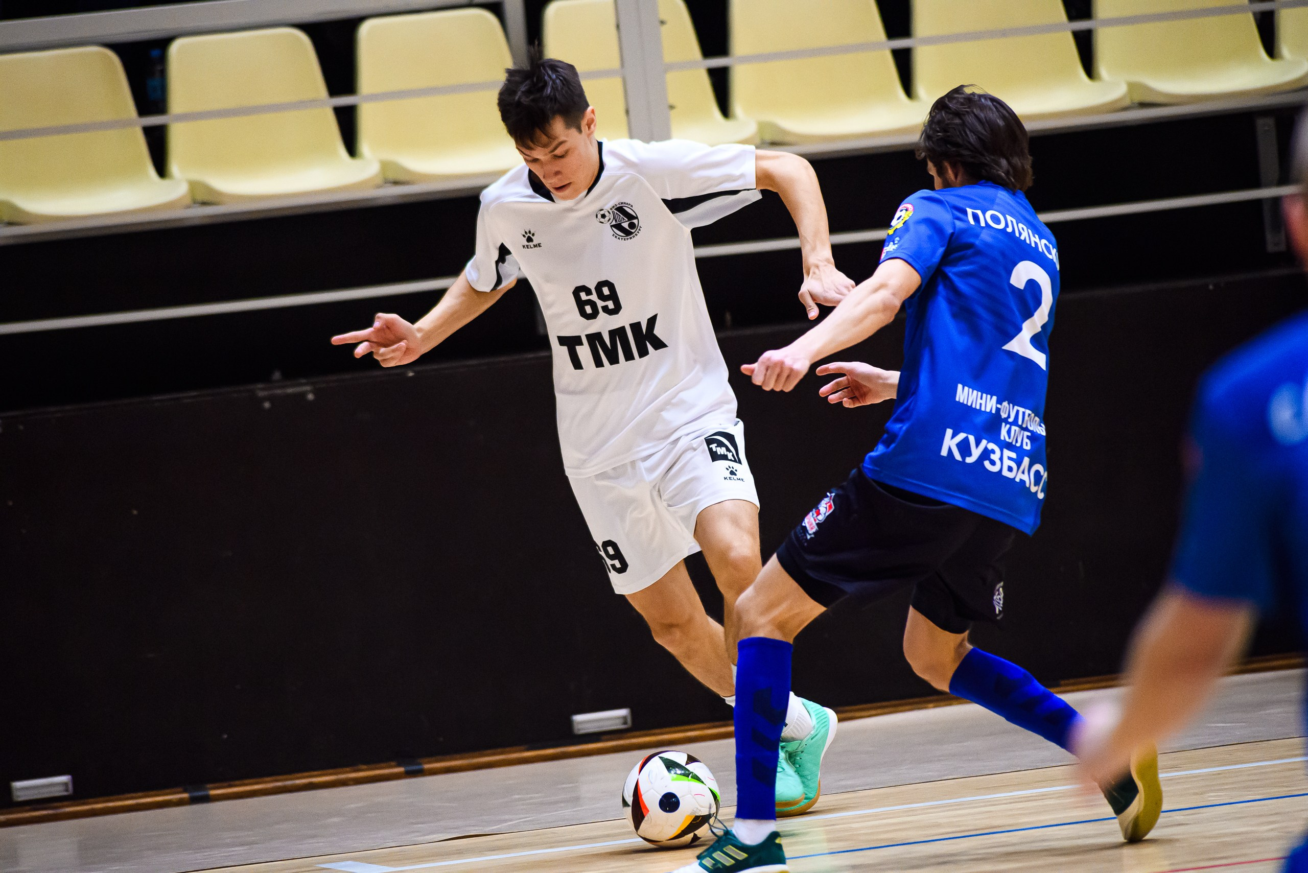 Высшая лига по футзалу — Сезон 2024-2025 — 2ой тур. Репортажный фотограф в Кемерово