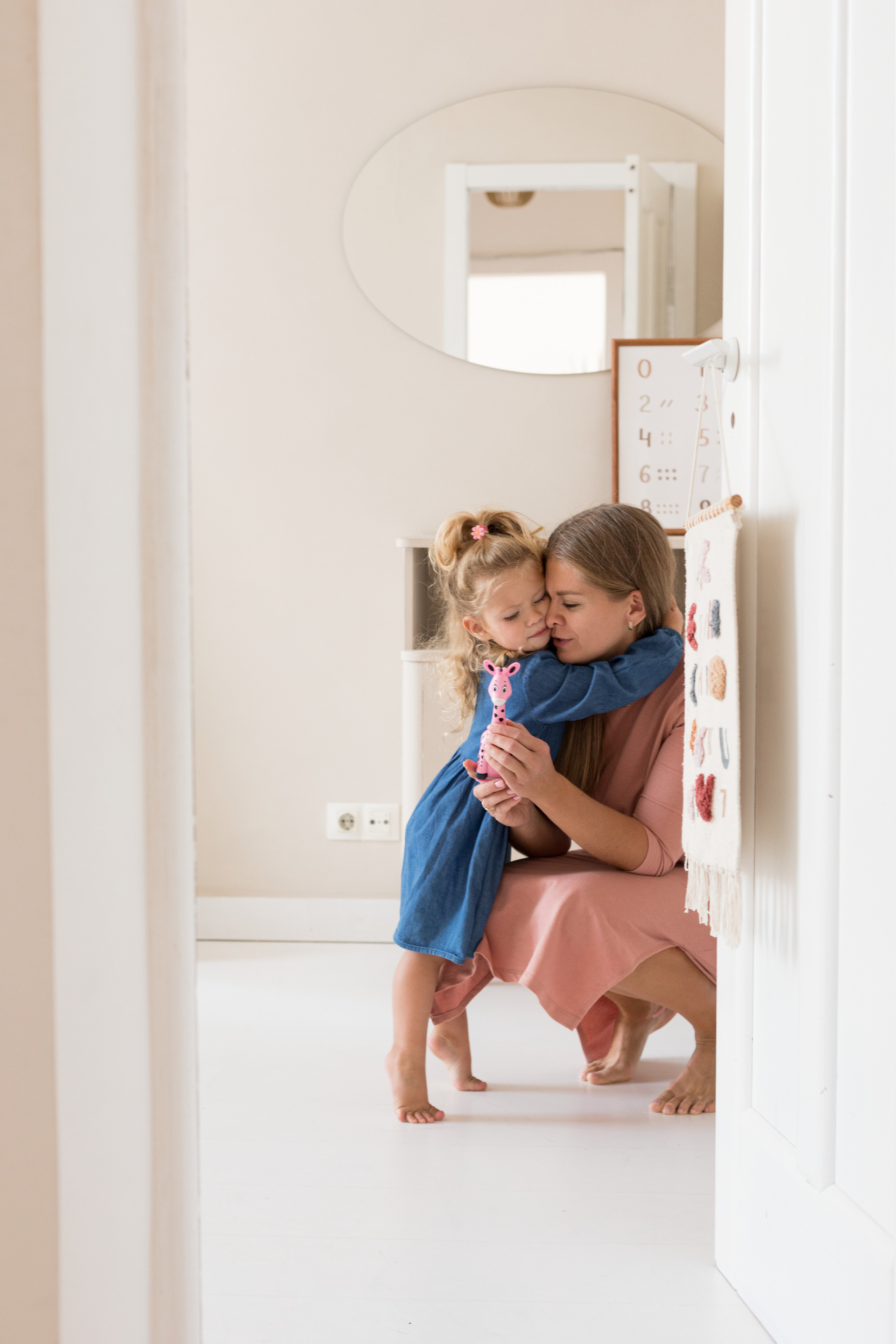 Съемка для детского бренда BERTTOYS. Детский и контент фотограф Надя Волкова Санкт-Петербург