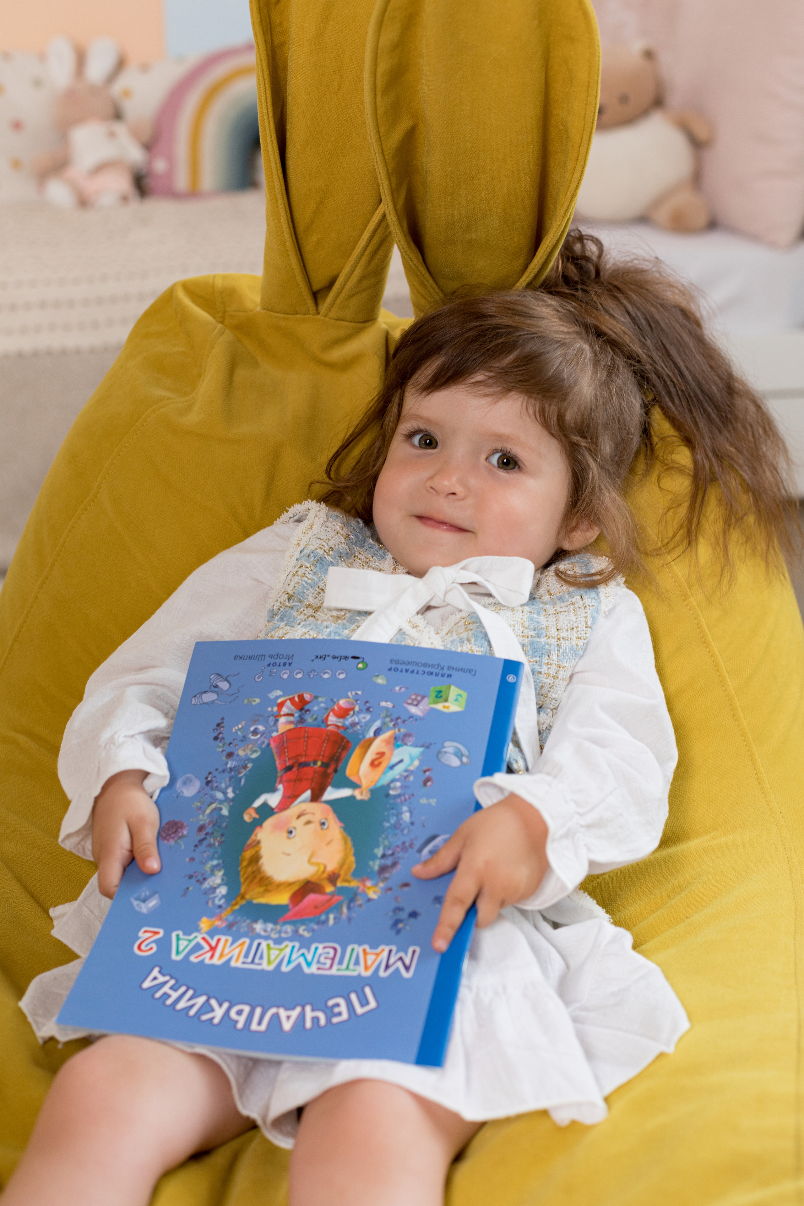 Съемка для книжного издательства «Ясень и Бук». Детский и контент фотограф Надя Волкова Санкт-Петербург