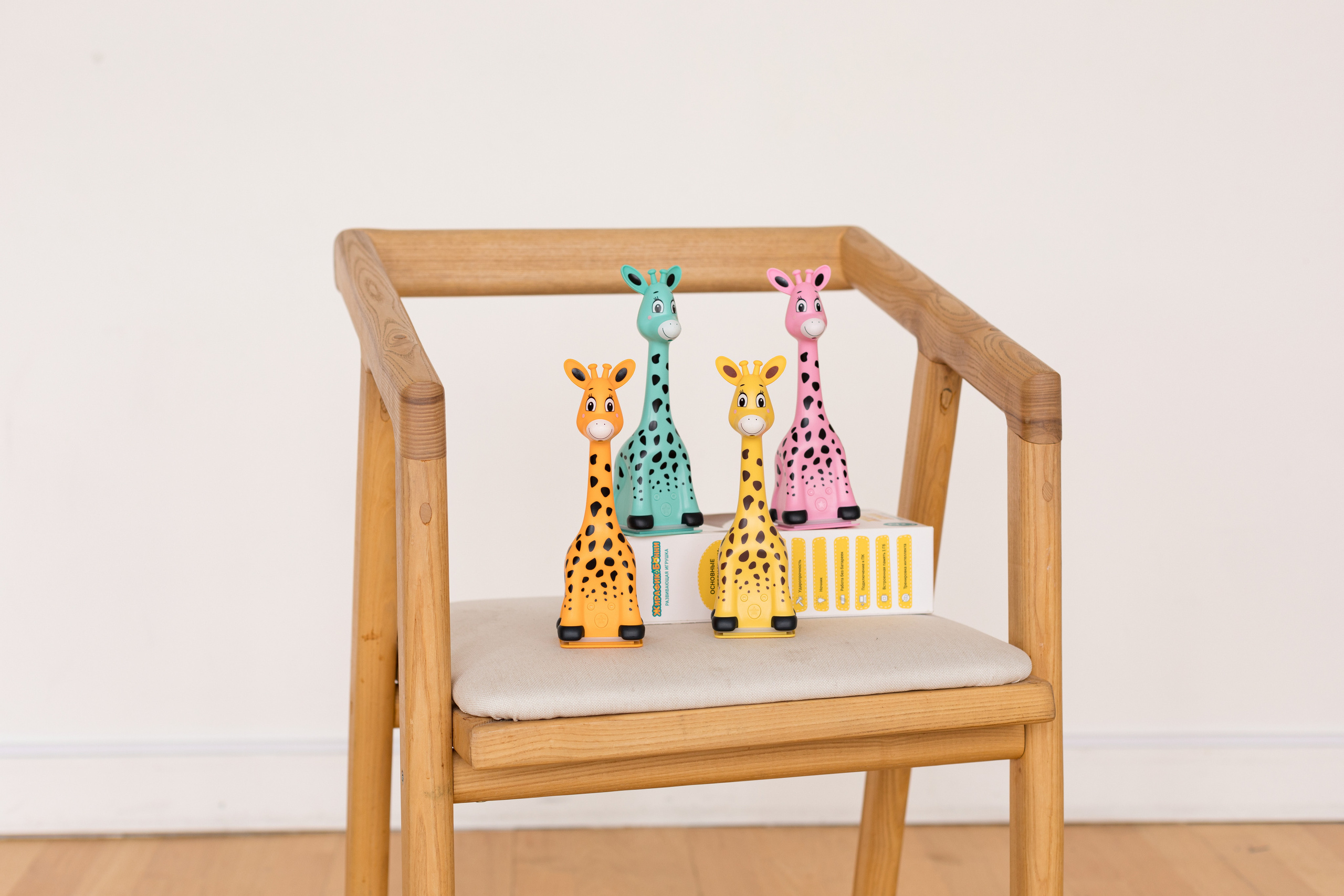 Съемка для детского бренда BERTTOYS. Детский и контент фотограф Надя Волкова Санкт-Петербург