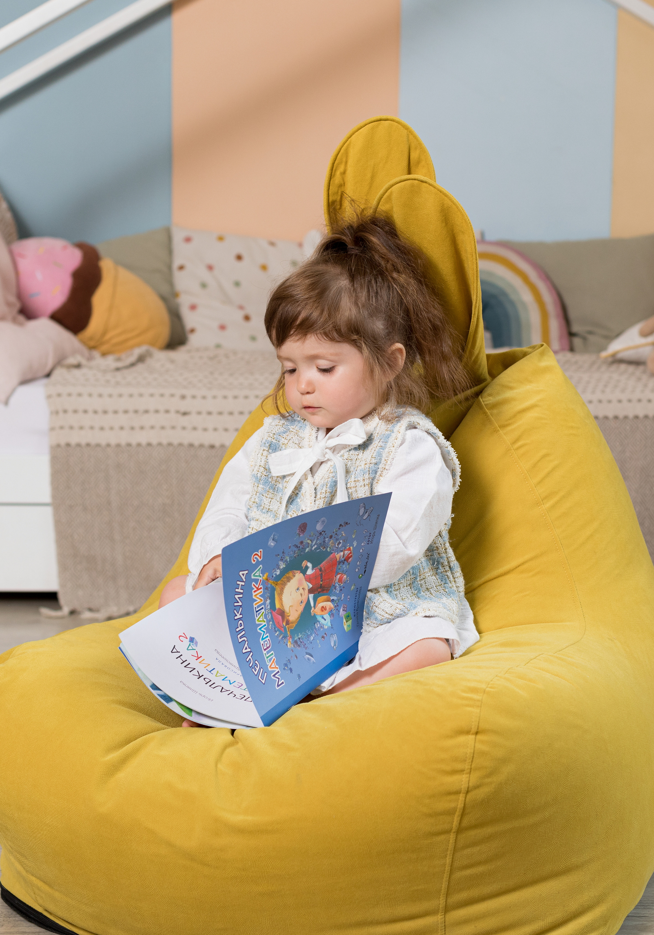 Съемка для книжного издательства «Ясень и Бук». Детский и контент фотограф Надя Волкова Санкт-Петербург