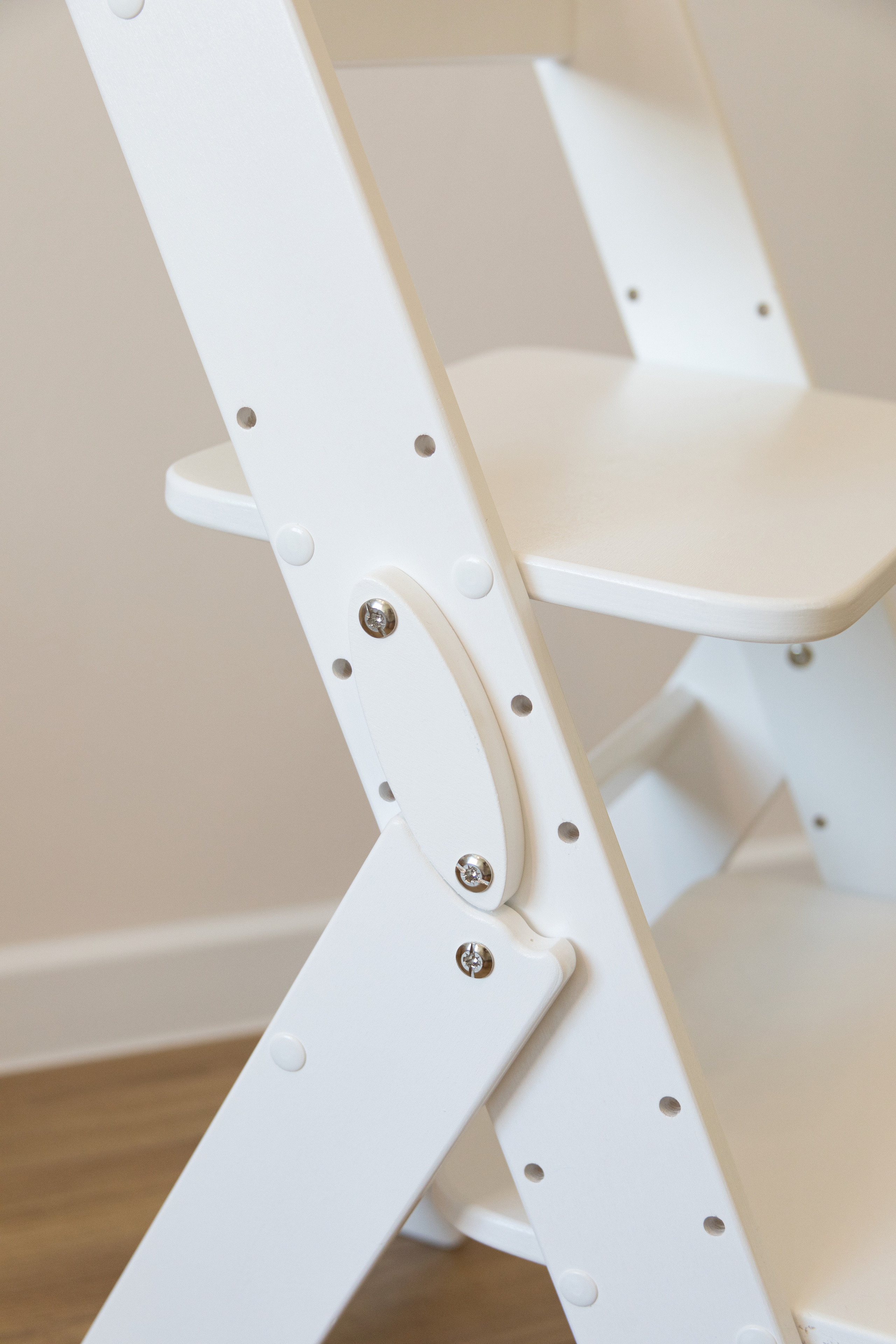 Съемка растущих стульев бренд smart wood toys. Детский и контент фотограф Надя Волкова Санкт-Петербург