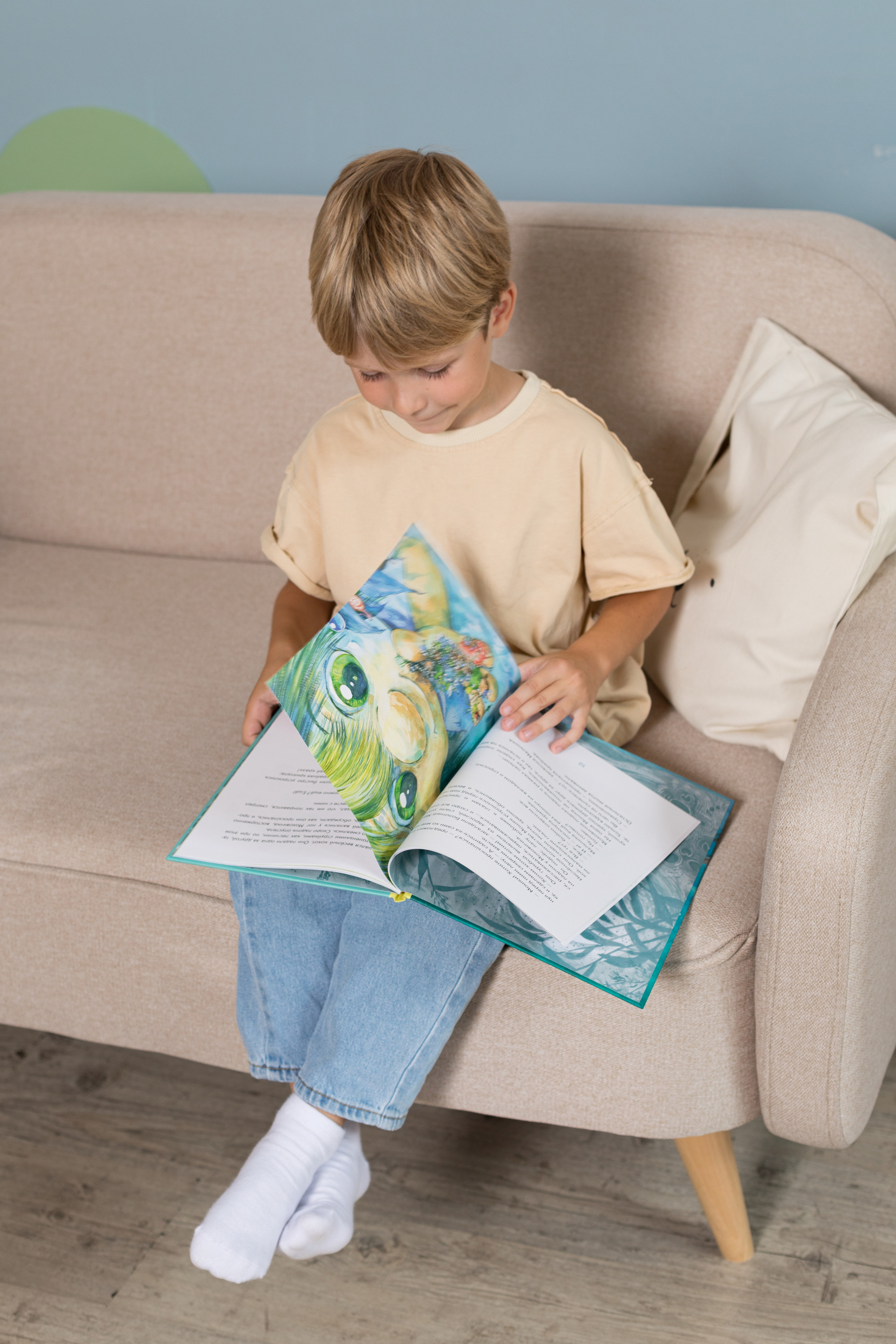 Съемка для книжного издательства «Ясень и Бук». Детский и контент фотограф Надя Волкова Санкт-Петербург