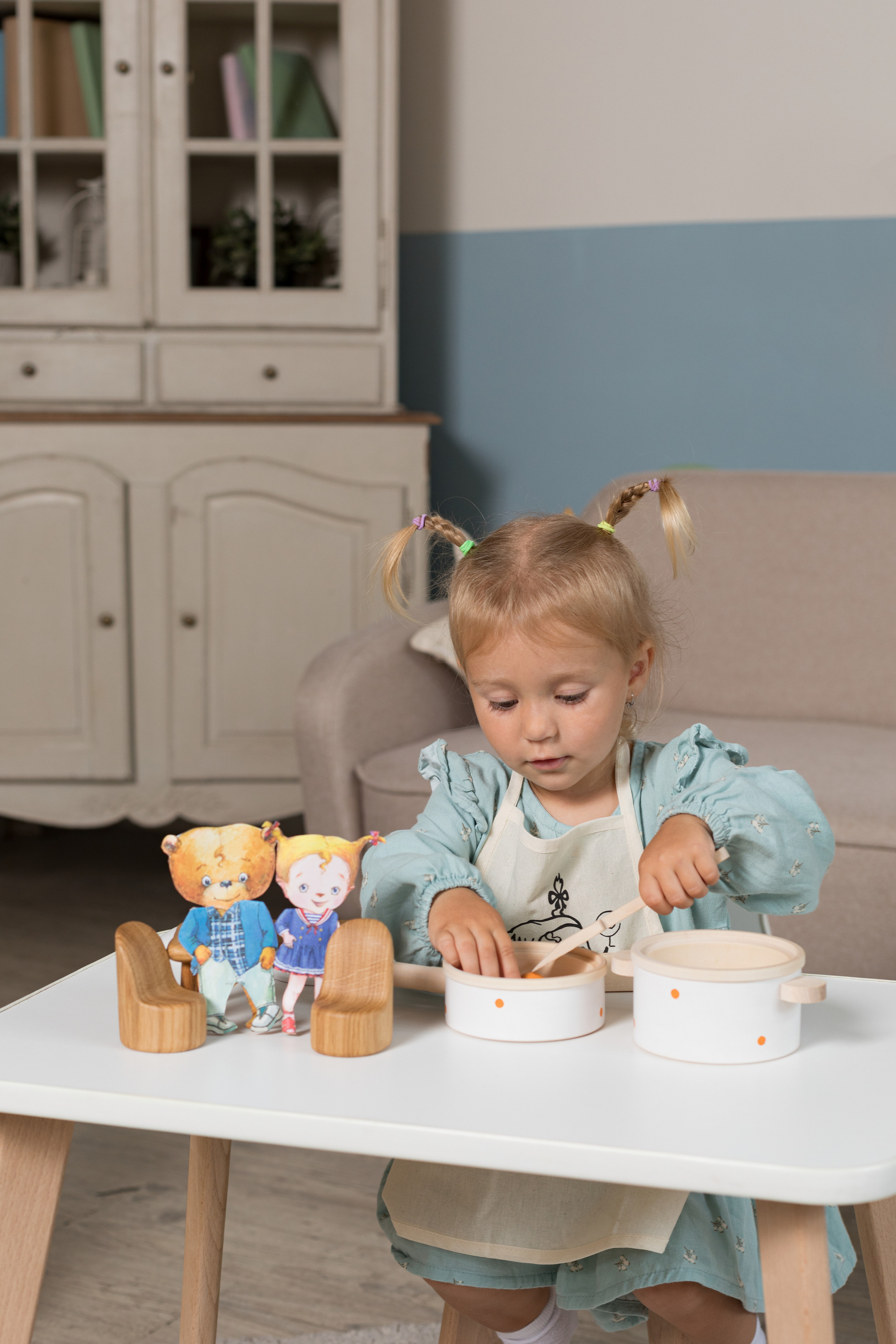 Съемка для книжного издательства «Ясень и Бук». Детский и контент фотограф Надя Волкова Санкт-Петербург