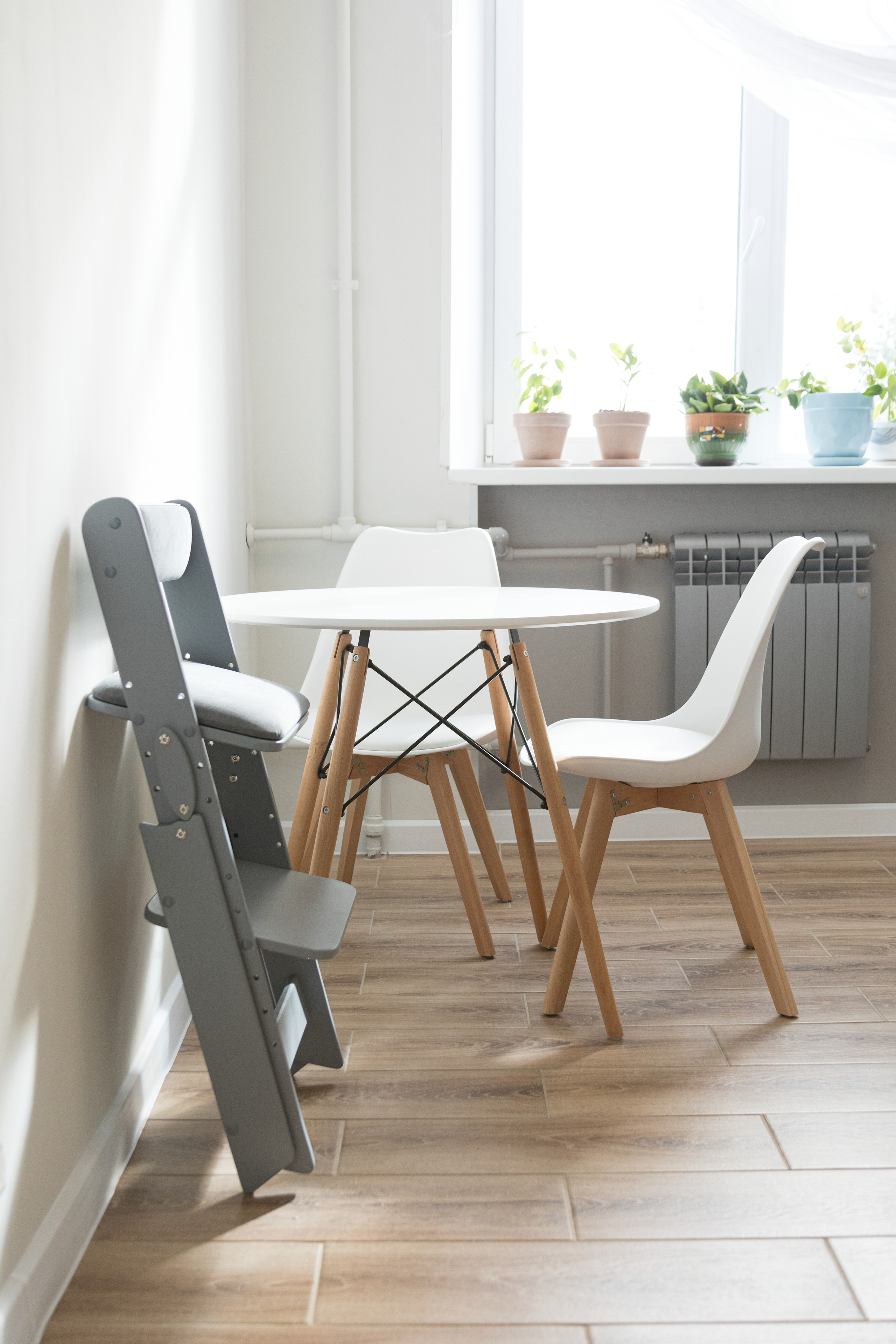 Съемка растущих стульев бренд smart wood toys. Детский и контент фотограф Надя Волкова Санкт-Петербург