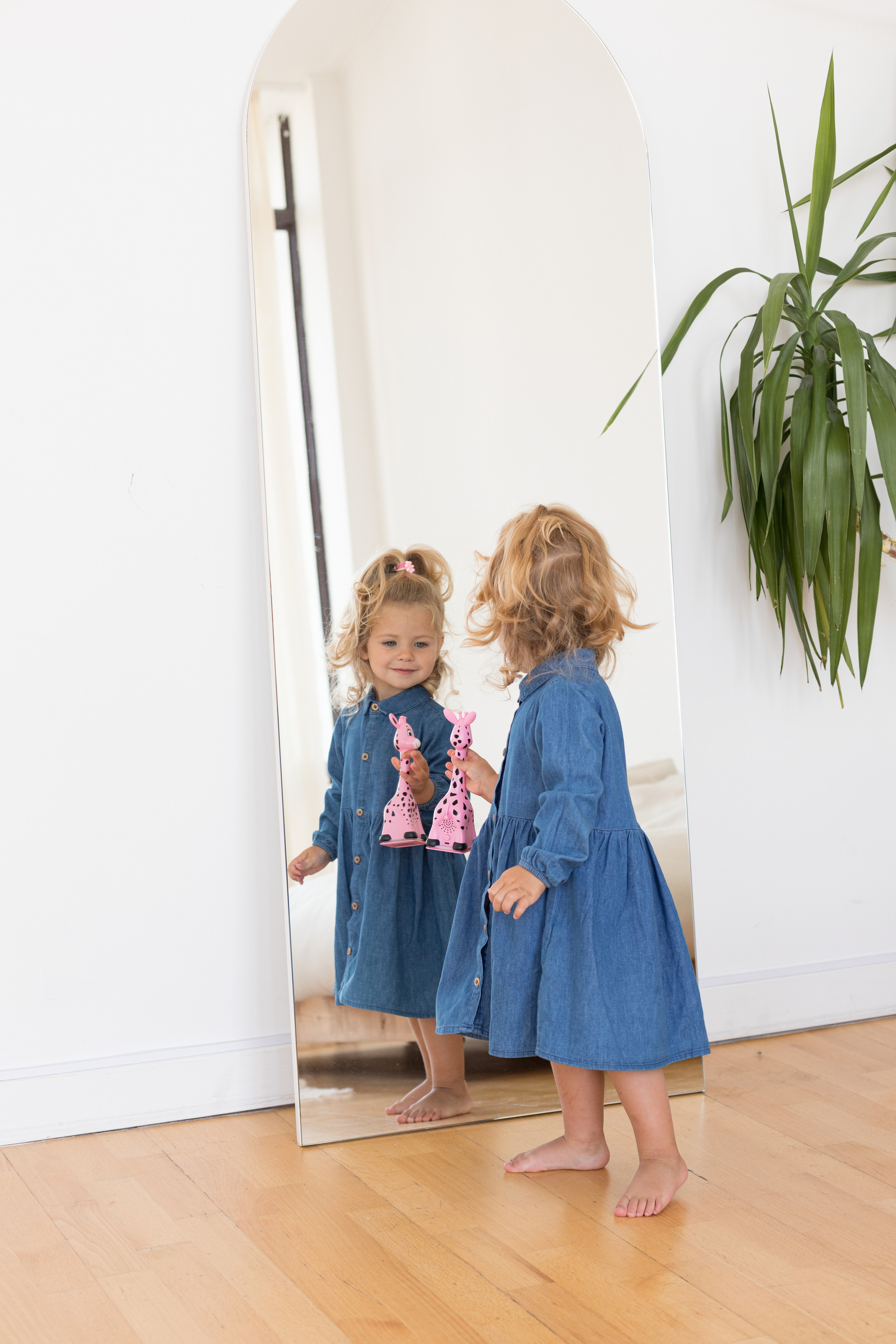 Съемка для детского бренда BERTTOYS. Детский и контент фотограф Надя Волкова Санкт-Петербург