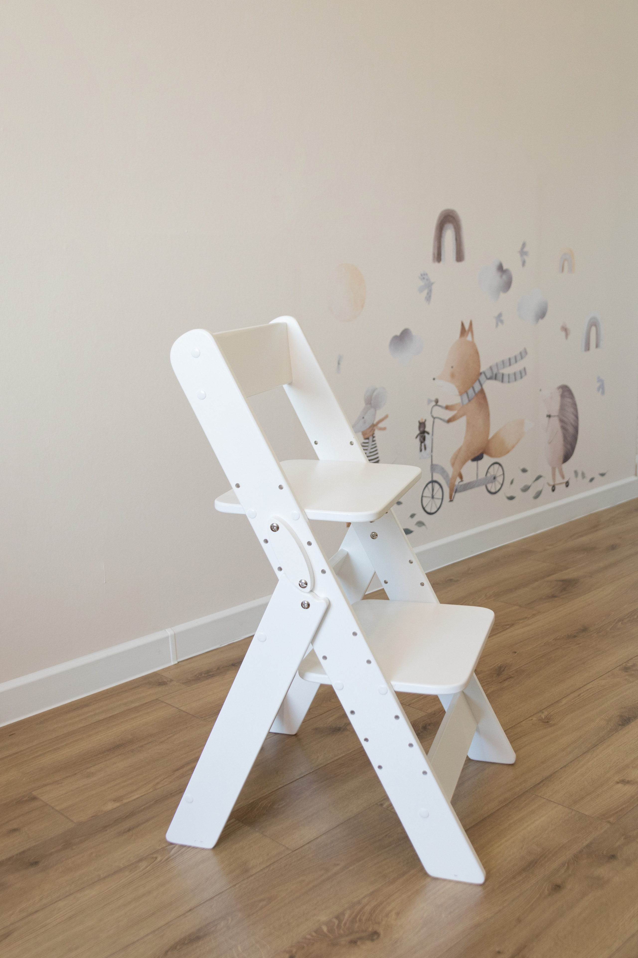 Съемка растущих стульев бренд smart wood toys. Детский и контент фотограф Надя Волкова Санкт-Петербург