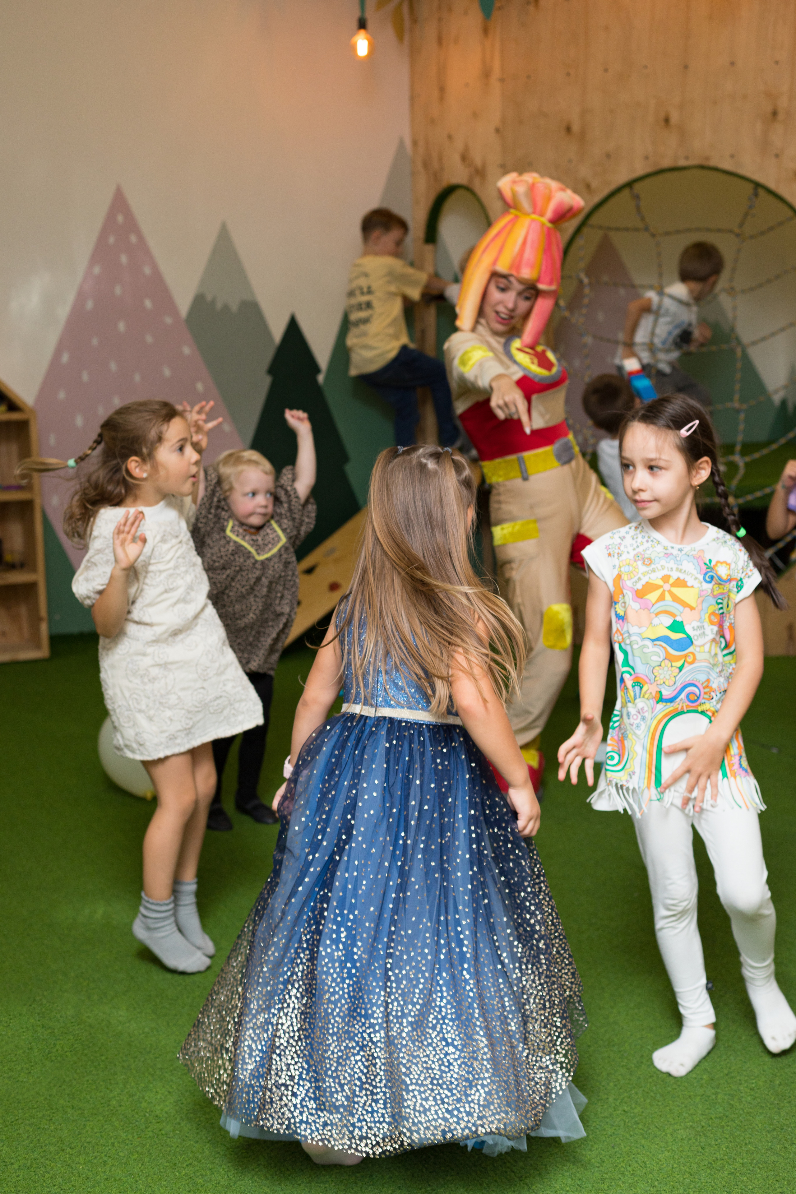 День рождения Оливии, 6 лет, студия детских праздников Лес Чудес. Детский и контент фотограф Надя Волкова Санкт-Петербург