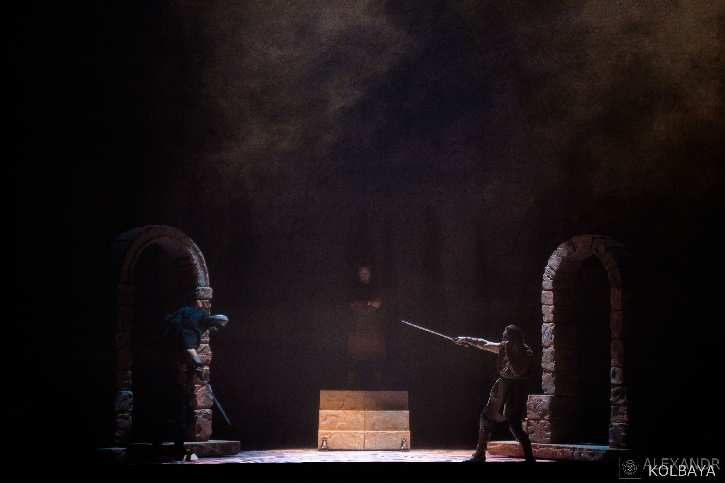Фоторепортаж со спектакля Гладиатор в Театре Терезы Дуровой. Концертный и театральный репортажный фотограф в Москве Александр Колбая