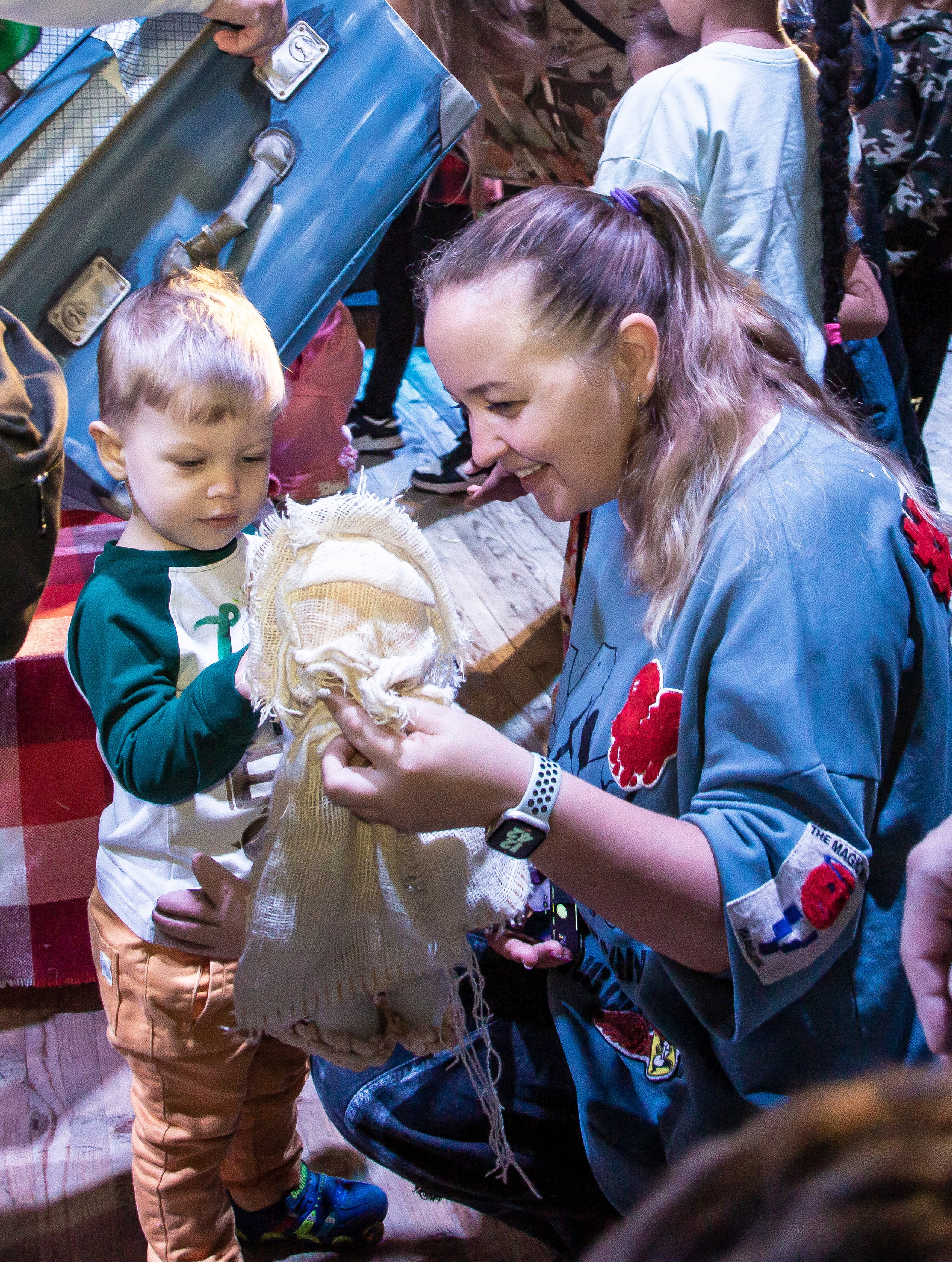 Спектакль театра Саквояж О Красной шапочке. Фотограф в Сочи Юрий Шептаев