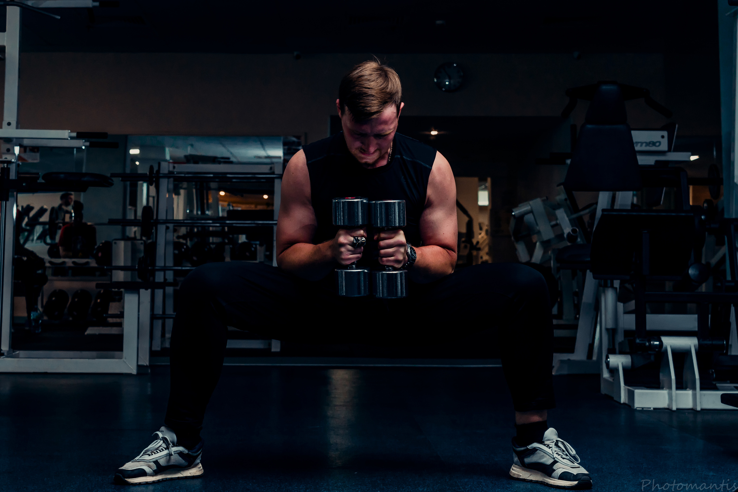 Спортзал. Photomantis