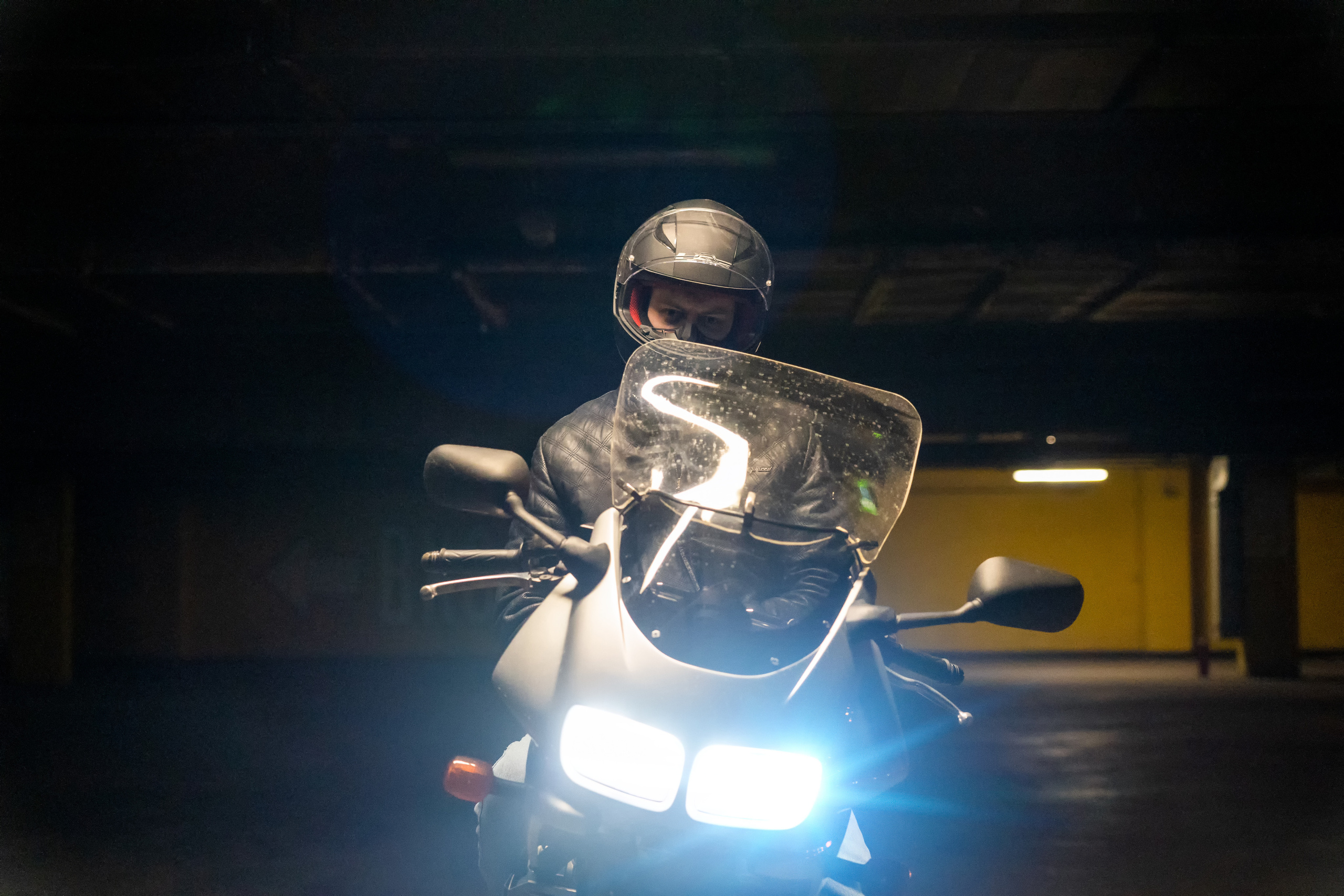 На парковке. Photomantis