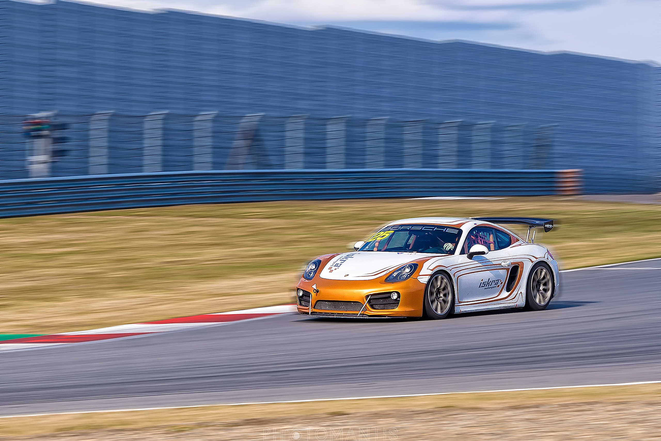 Автоспорт. Photomantis