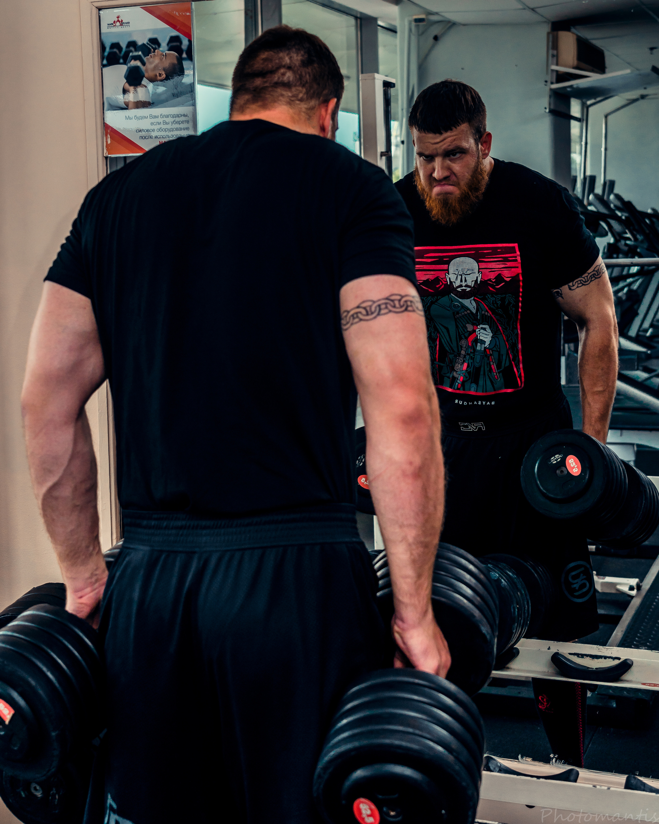 Спортзал. Photomantis