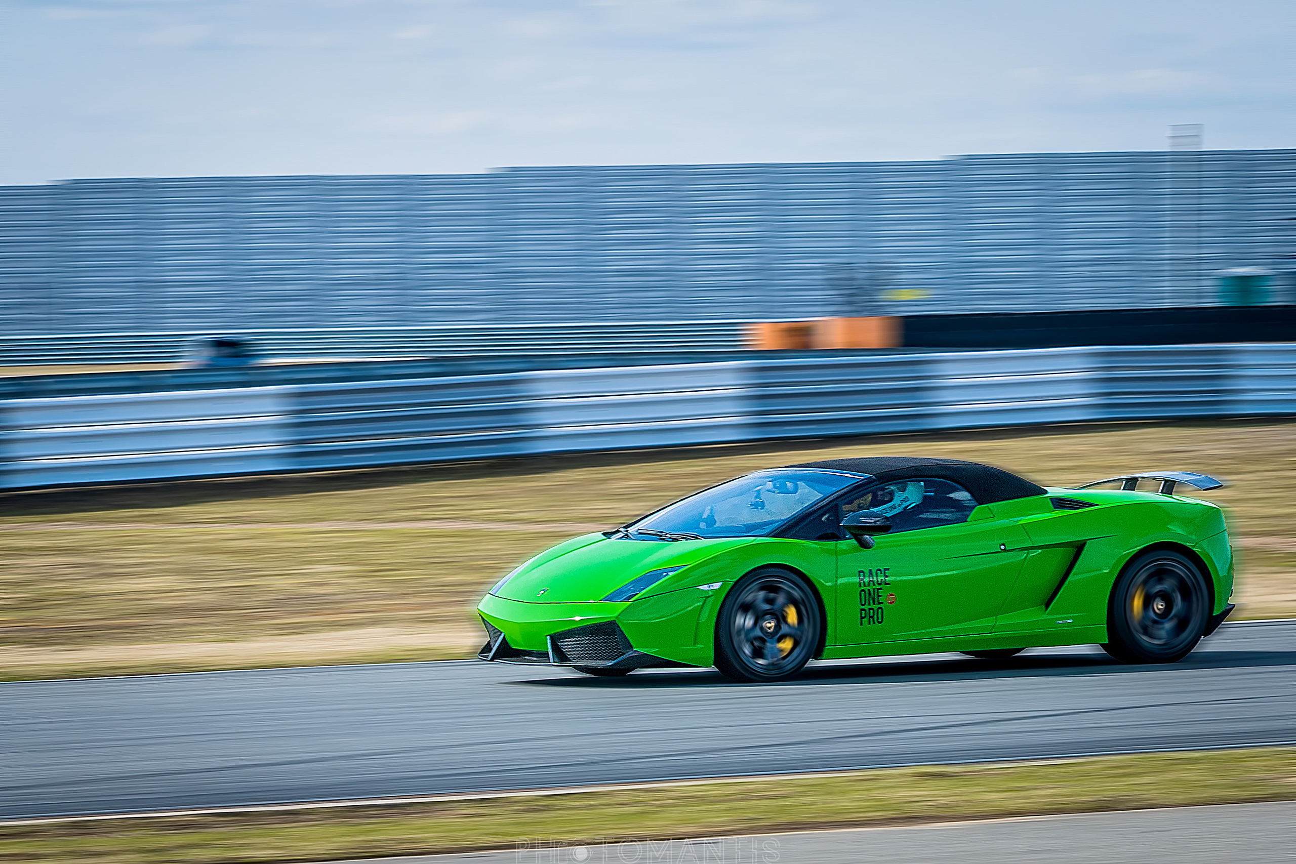 Автоспорт. Photomantis