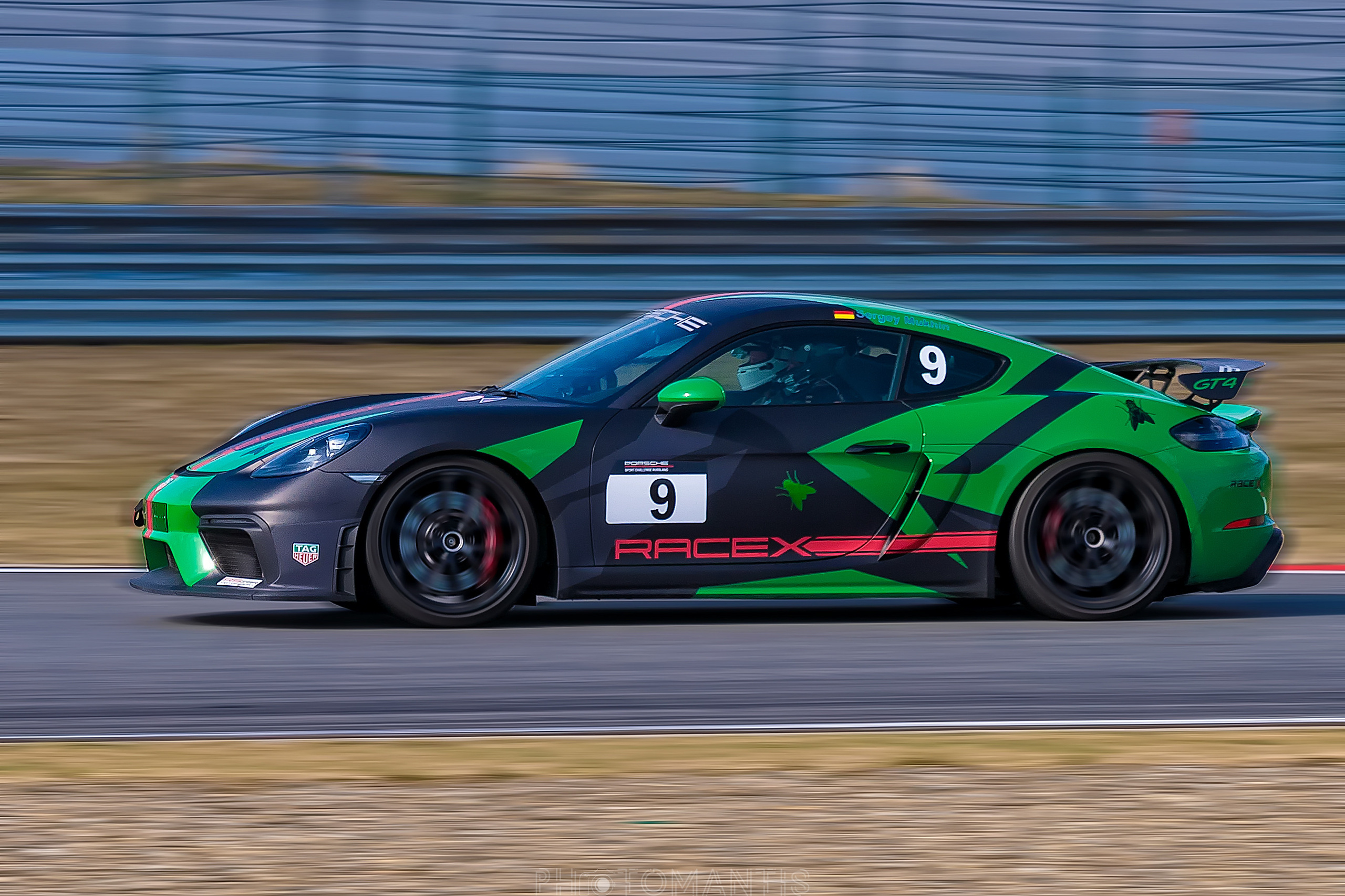 Автоспорт. Photomantis