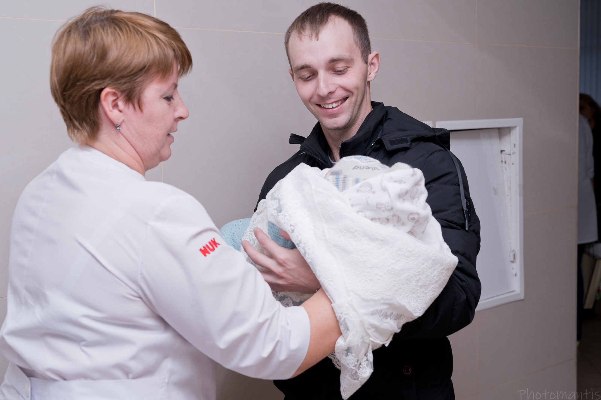 Выписка из роддома. Photomantis