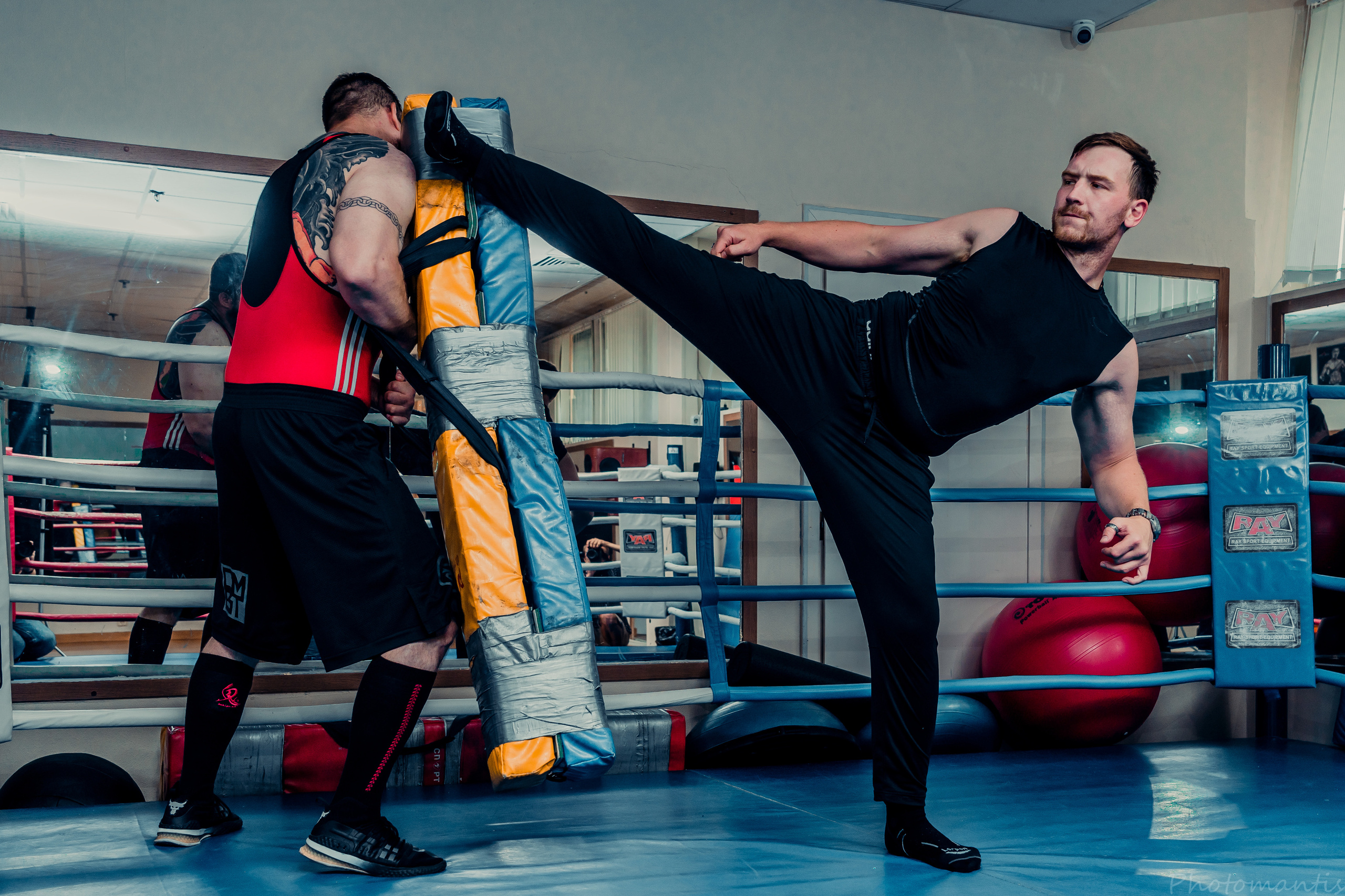 Спортзал. Photomantis