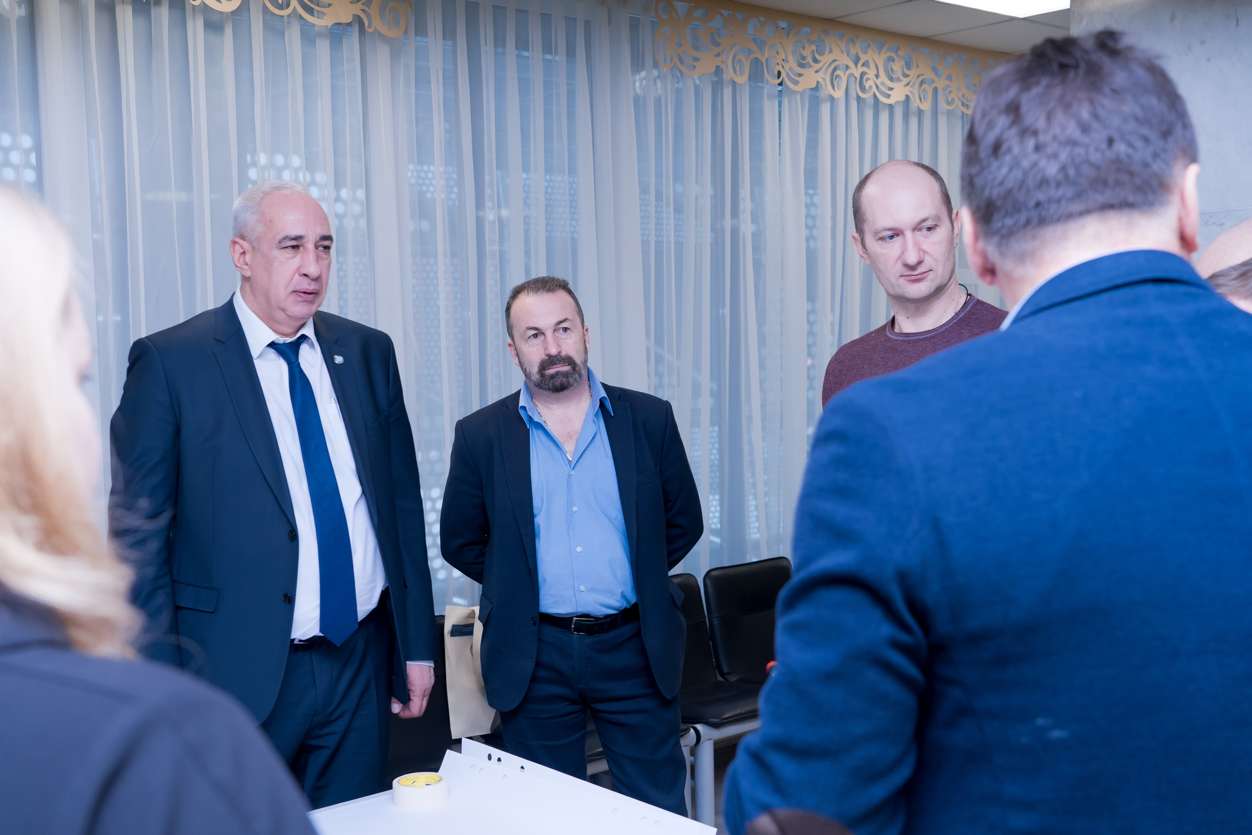 Конференция. Photomantis