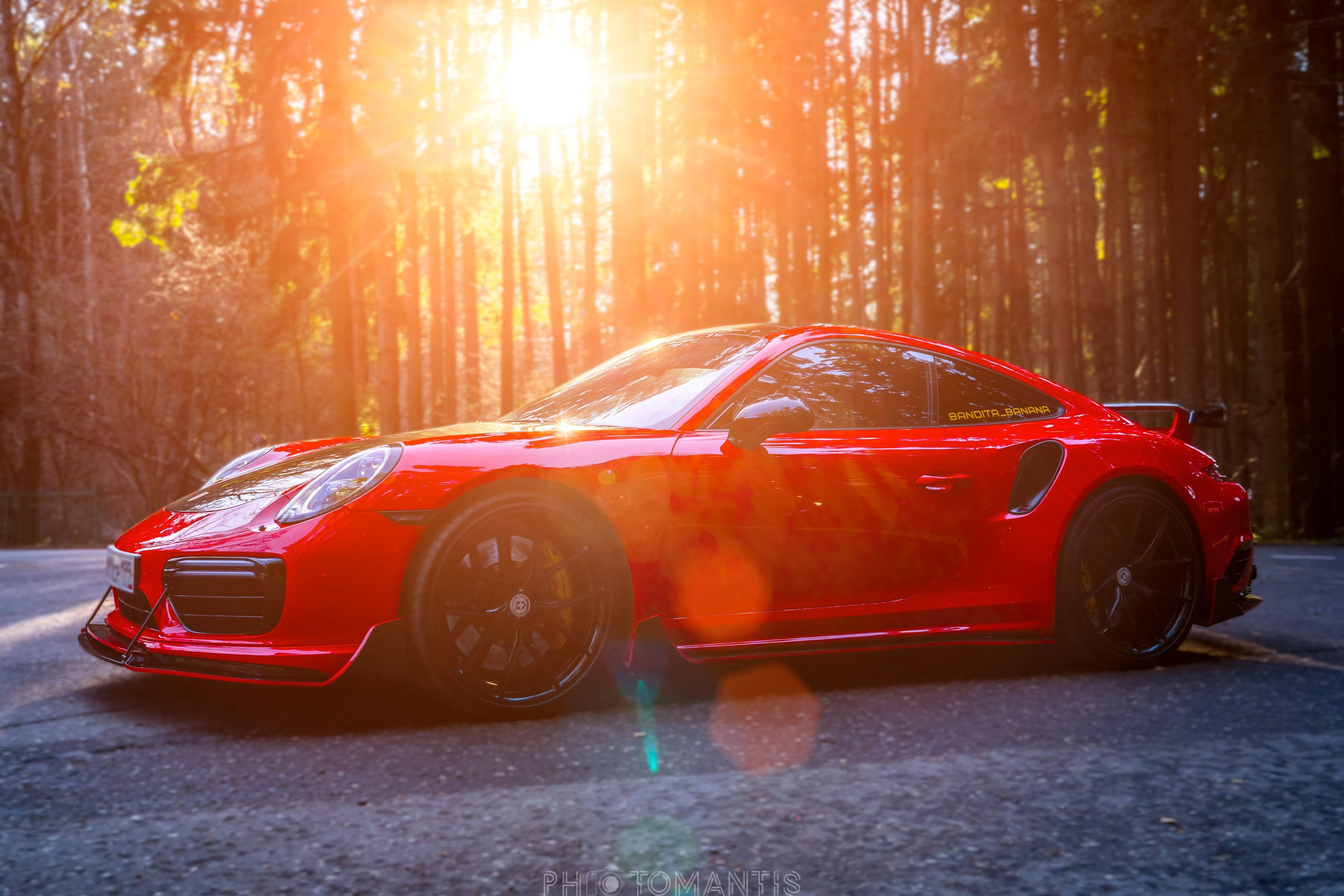 Porshe. Photomantis