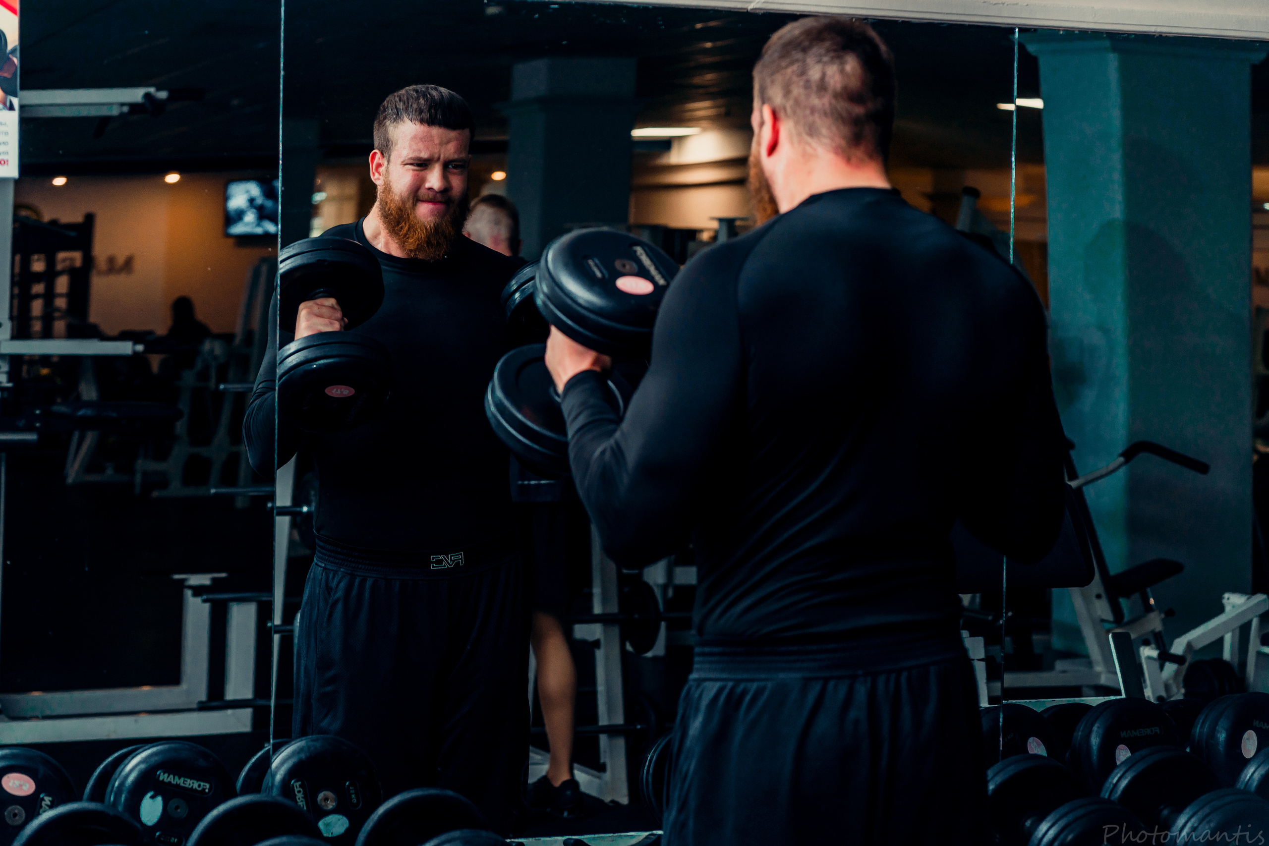 Спортзал. Photomantis