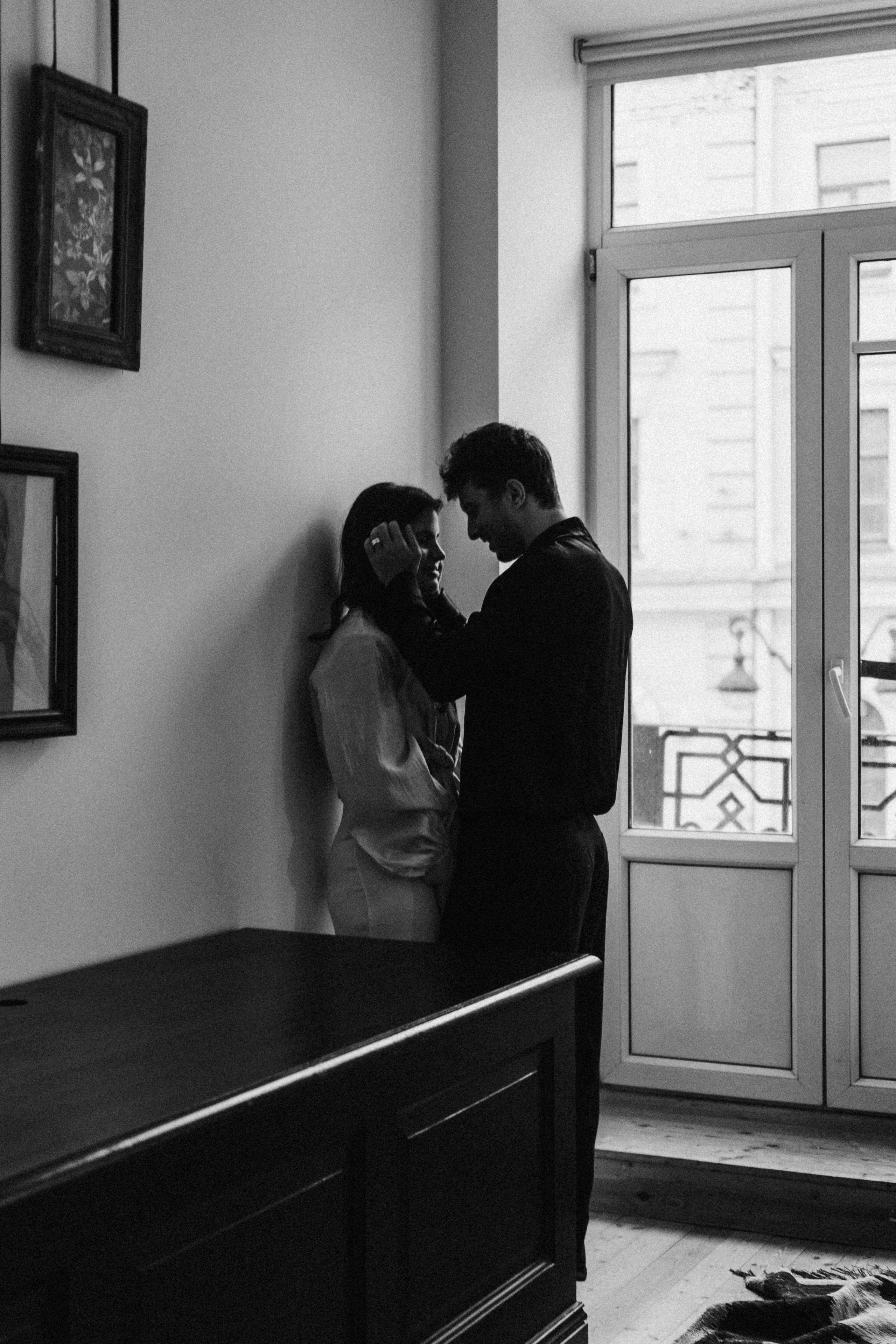 УТРО ЖЕНИХА И НЕВЕСТЫ В ПИТЕРСКОЙ КВАРТИРЕ И СЬЕМКА С СВАДЕБНЫХ ОБРАЗАХ. Профессиональный фотограф, Санкт-Петербург — Виктория Богомолова