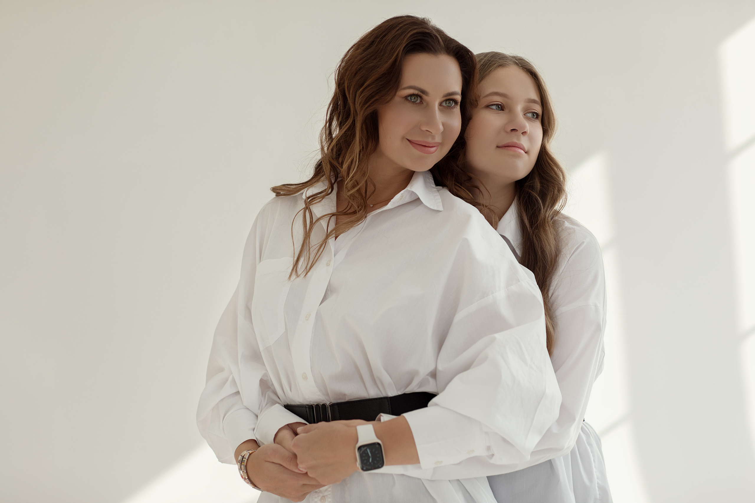 Мама и взрослая дочь