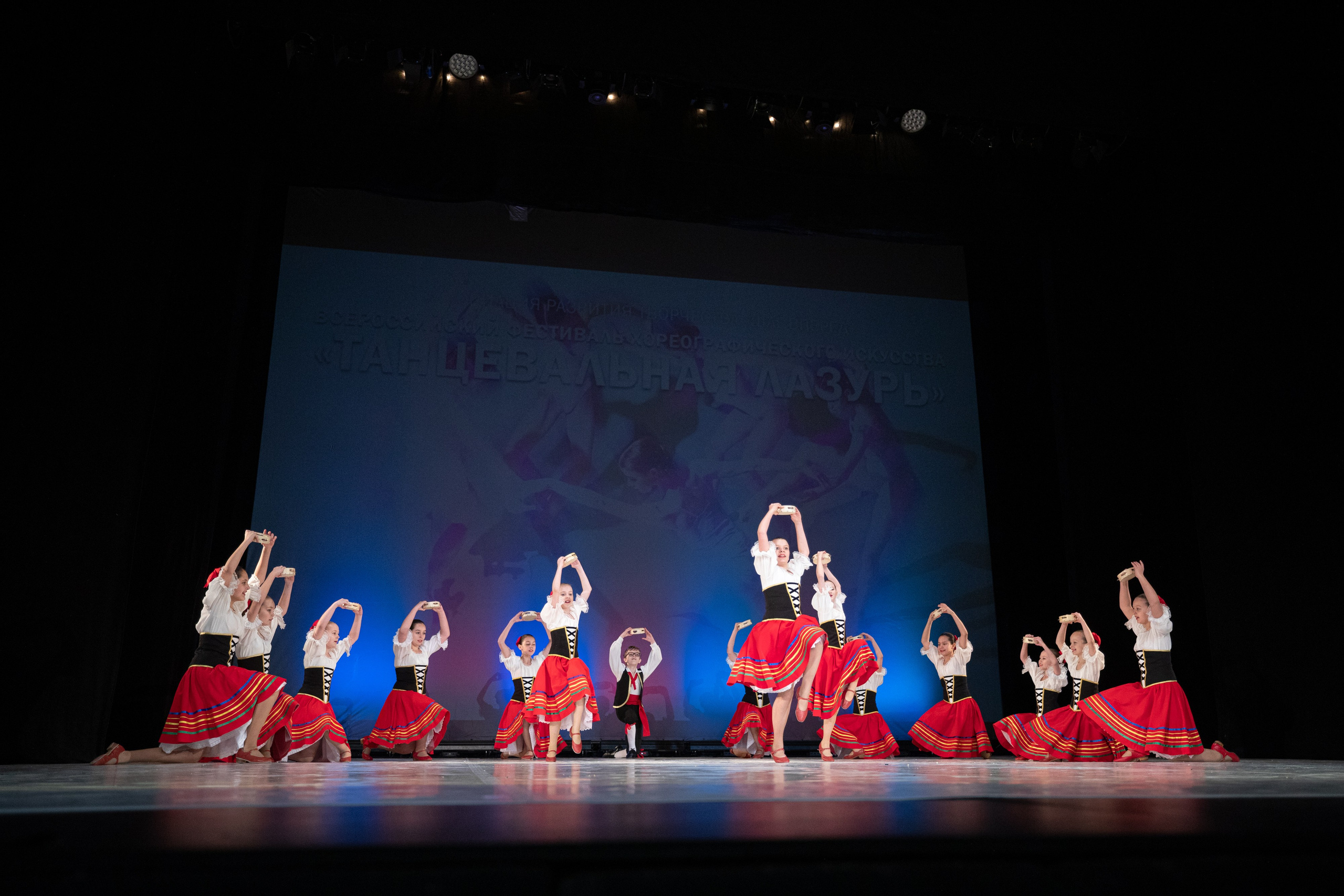 Фестиваль «Танцевальная лазурь 2024». Фотограф Алексей Соломин. Спортивный фотограф Алексей Соломин