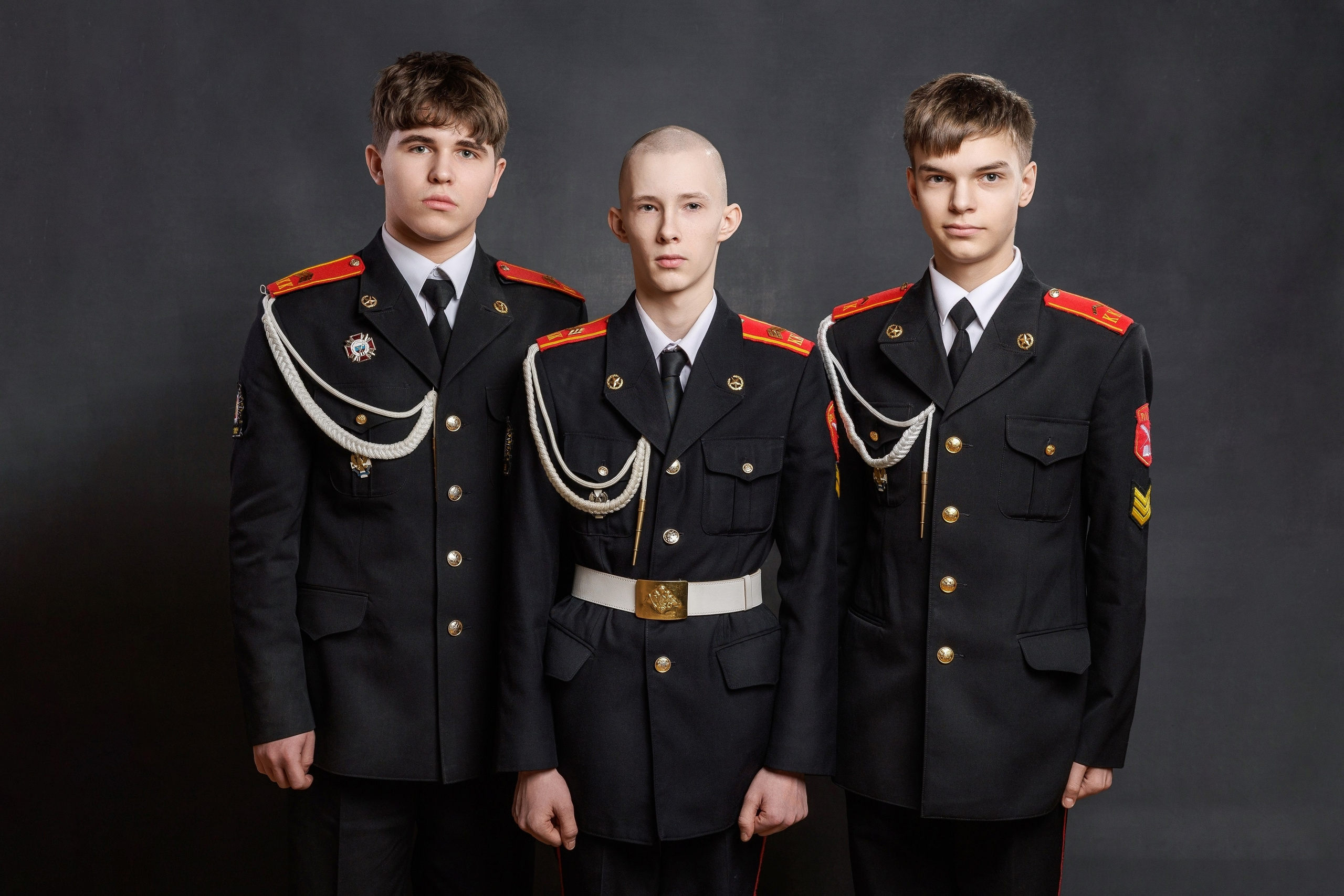 СТАРШАЯ ШКОЛА. Выпускные альбомы, школьные фотографии, детский сад, Москва и Московская область