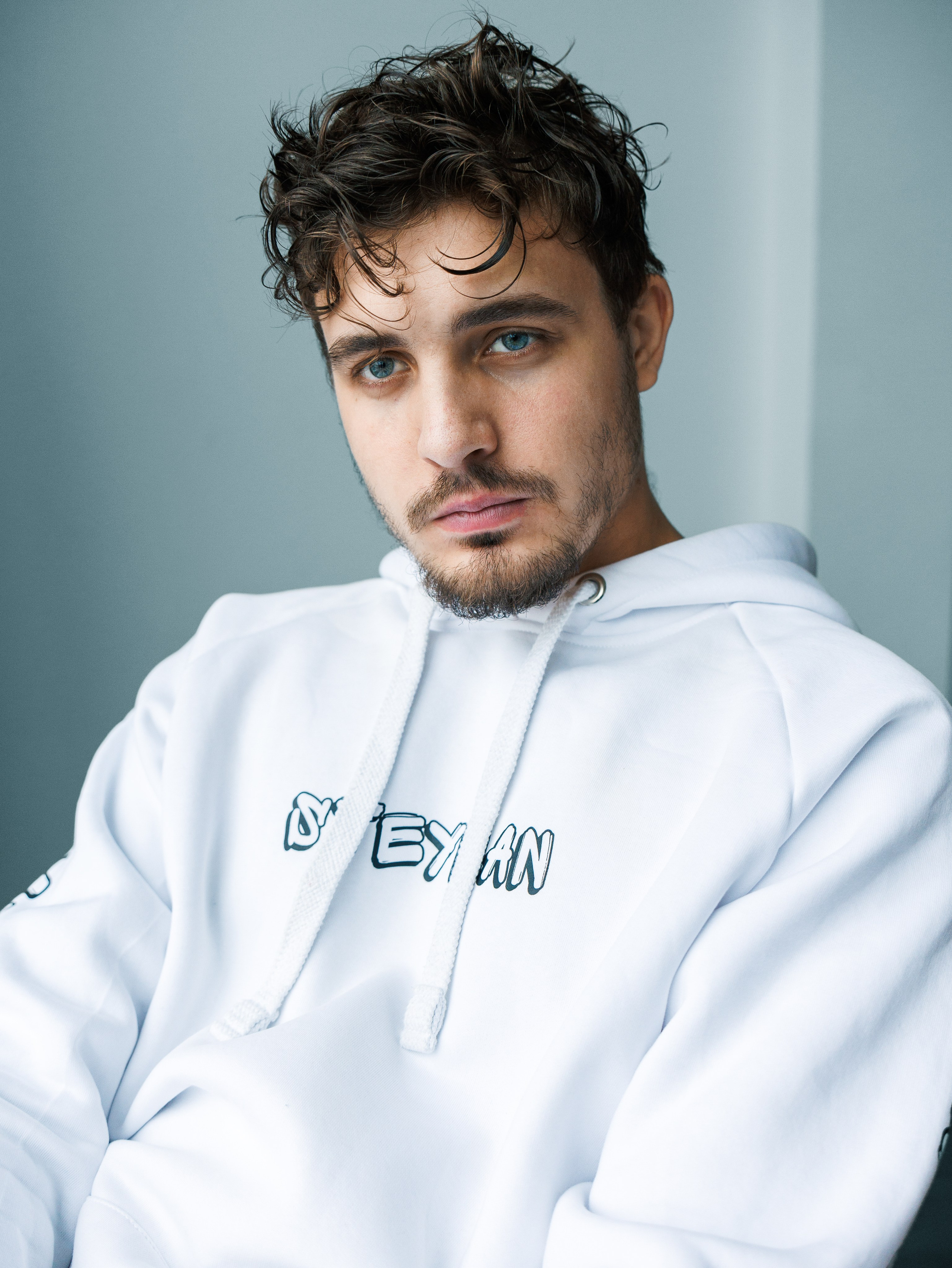 МУЖСКОЙ ПОРТРЕТ. Портретный фотограф в Москве — Янка Шемшурова