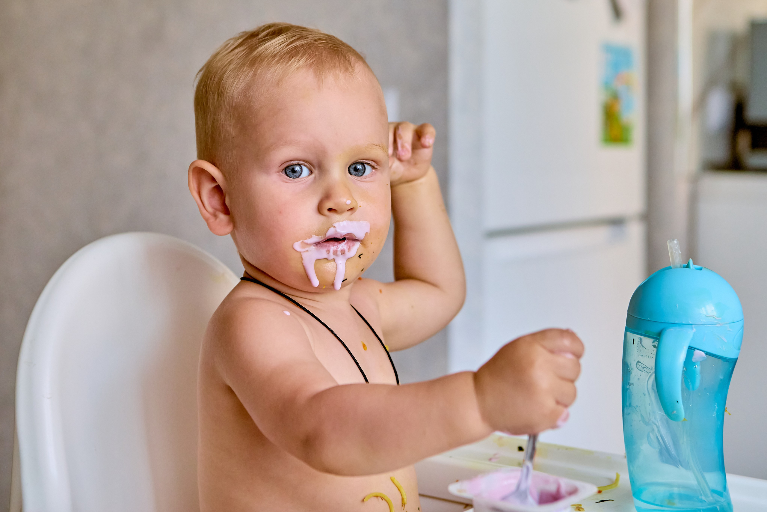 Детская фотосессия в кругу семьи — живое отражение любви и света. Фотограф из Дзержинска Николай Голованов.