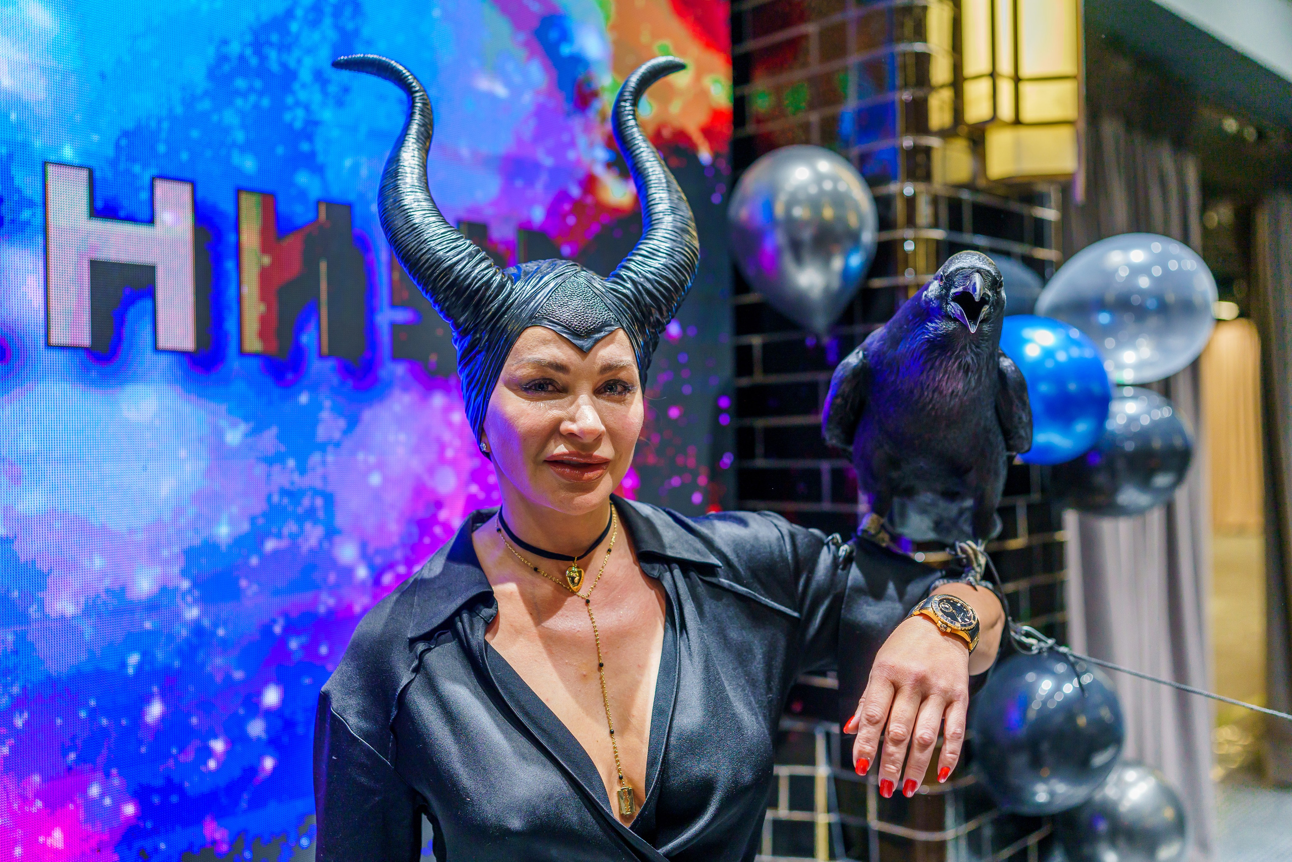 Взрослый день рождения. Photomantis