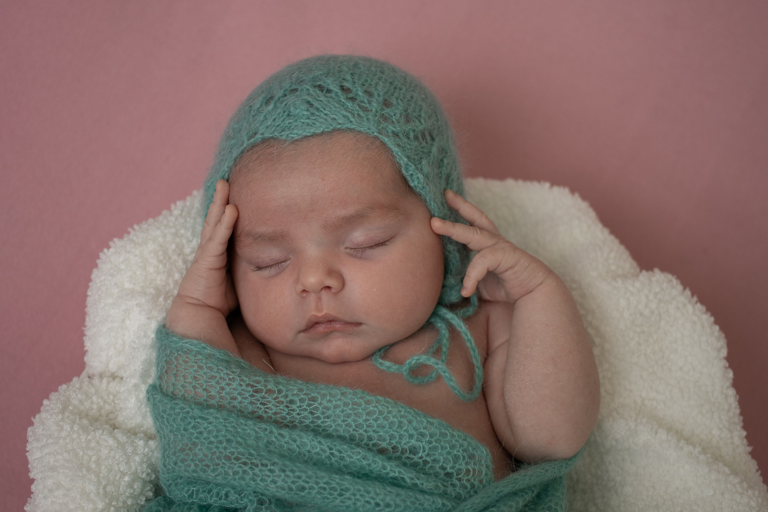 Новорожденные. Фотограф новорожденных в Екатеринбурге