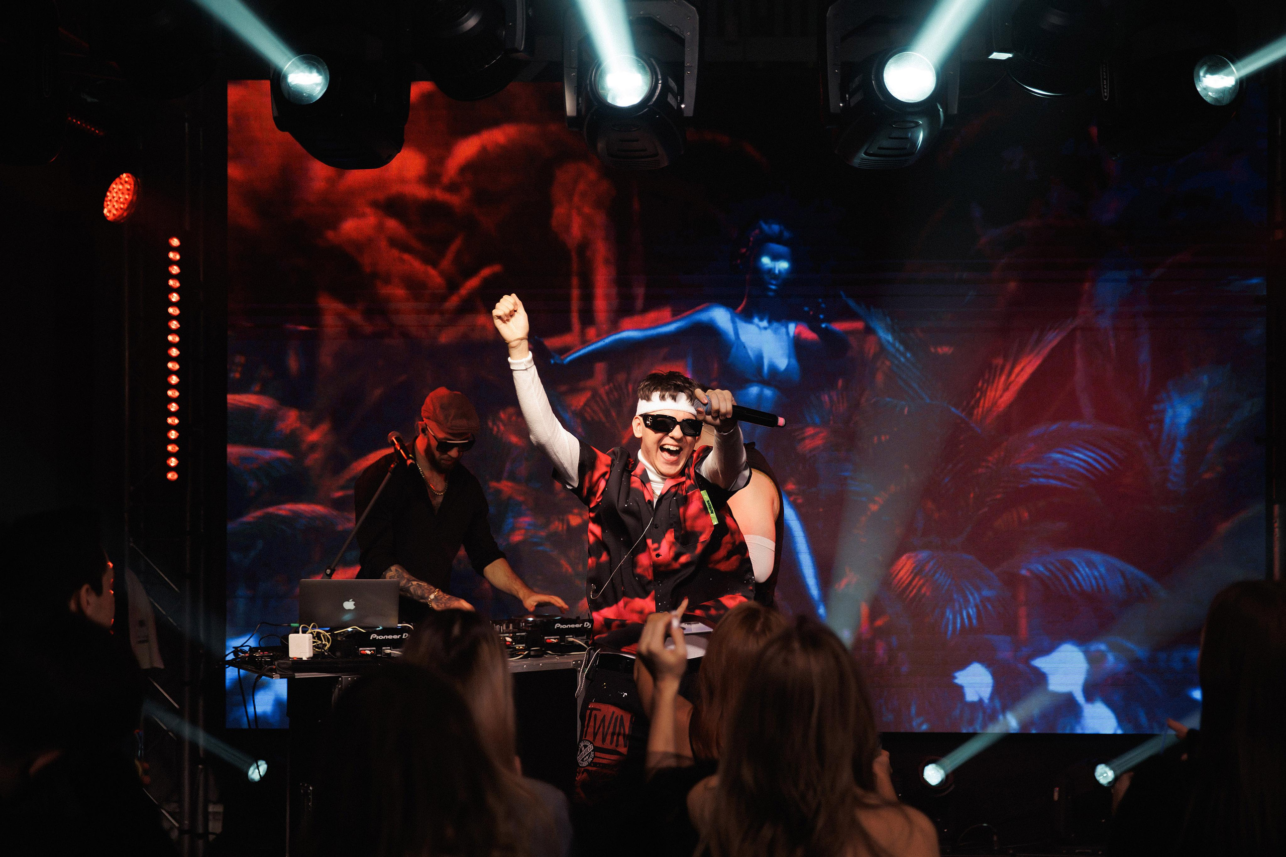 Promotion. Фотограф в Новосибирске и Москве