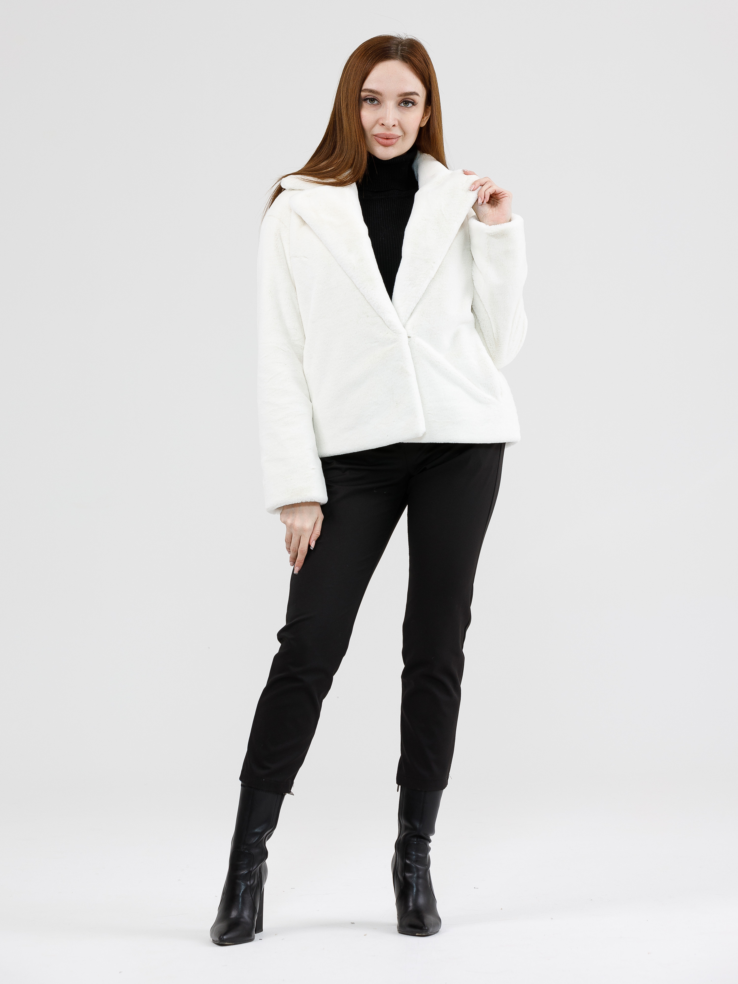 Фотосъемка шуб для маркетплейсов. Алексей Темнов — фотограф в Пятигорске