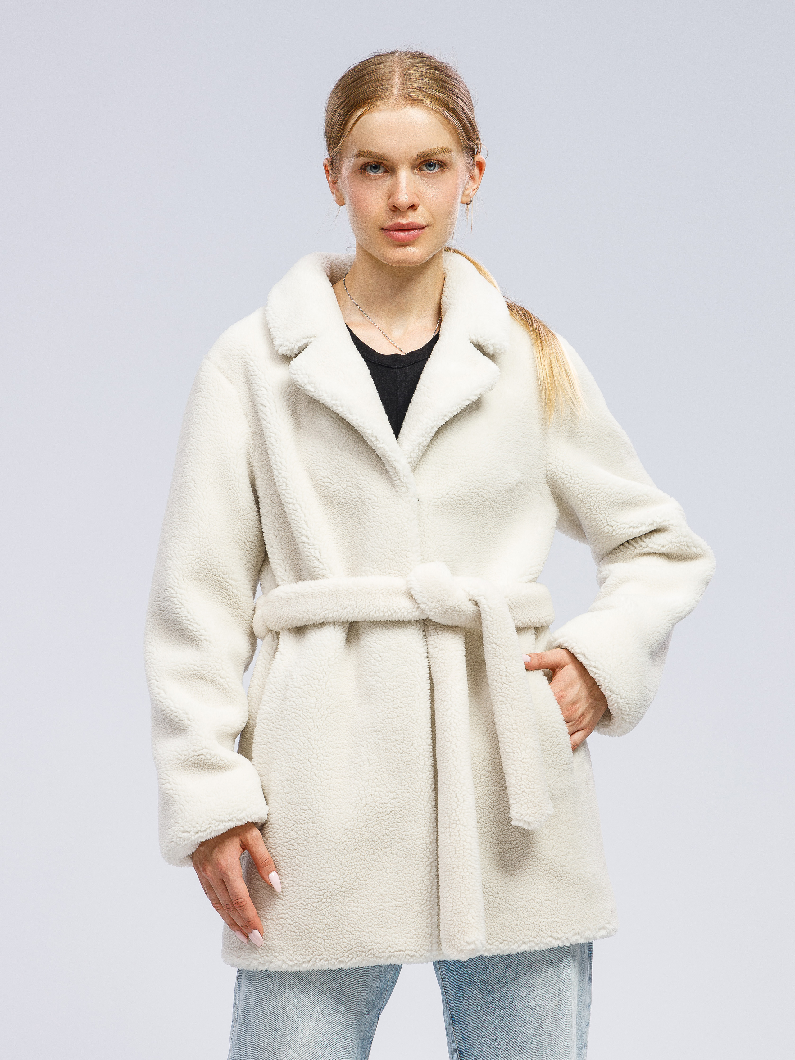 Фотосъемка шуб для маркетплейсов. Алексей Темнов — фотограф в Пятигорске