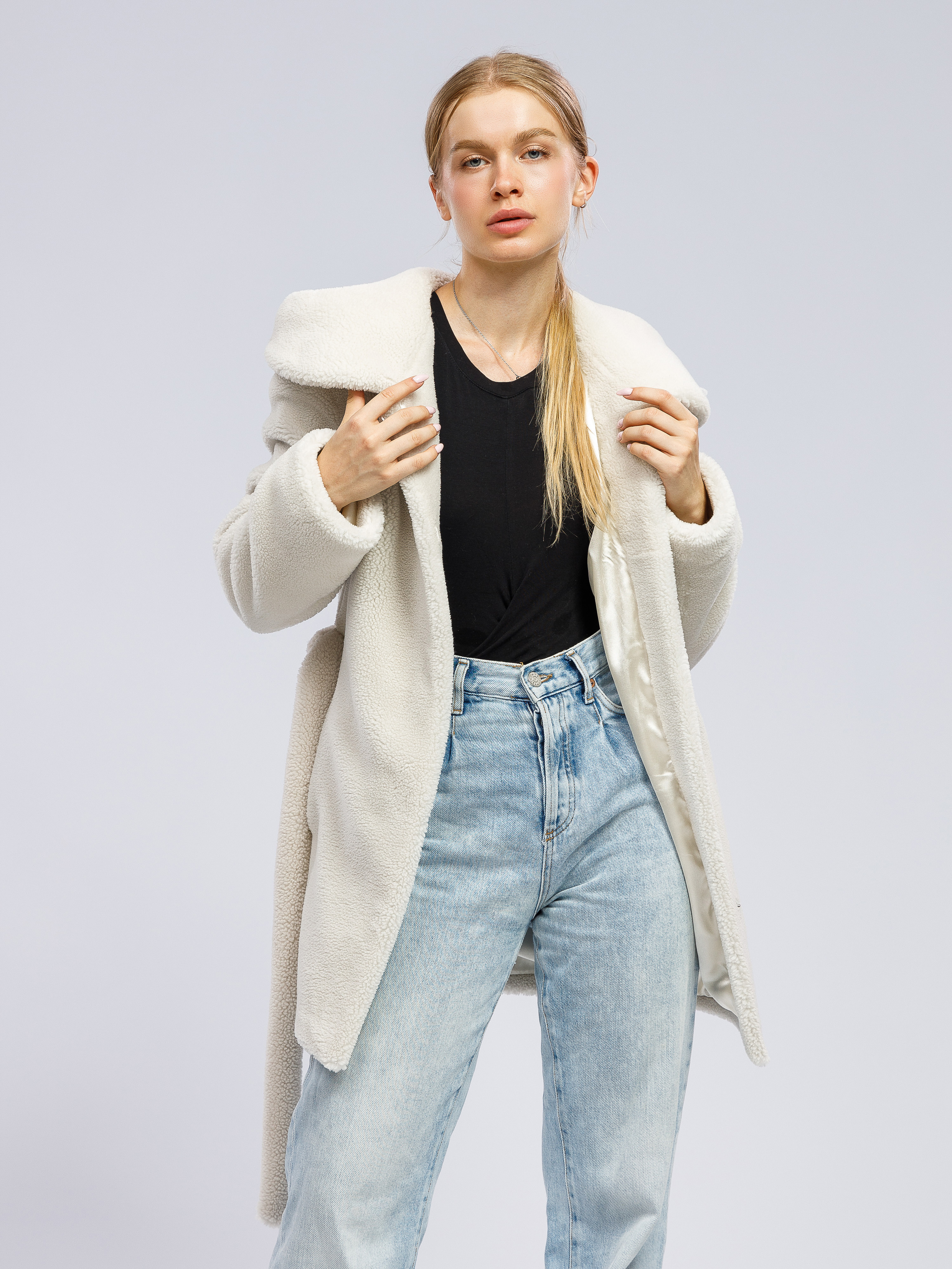 Фотосъемка шуб для маркетплейсов. Алексей Темнов — фотограф в Пятигорске