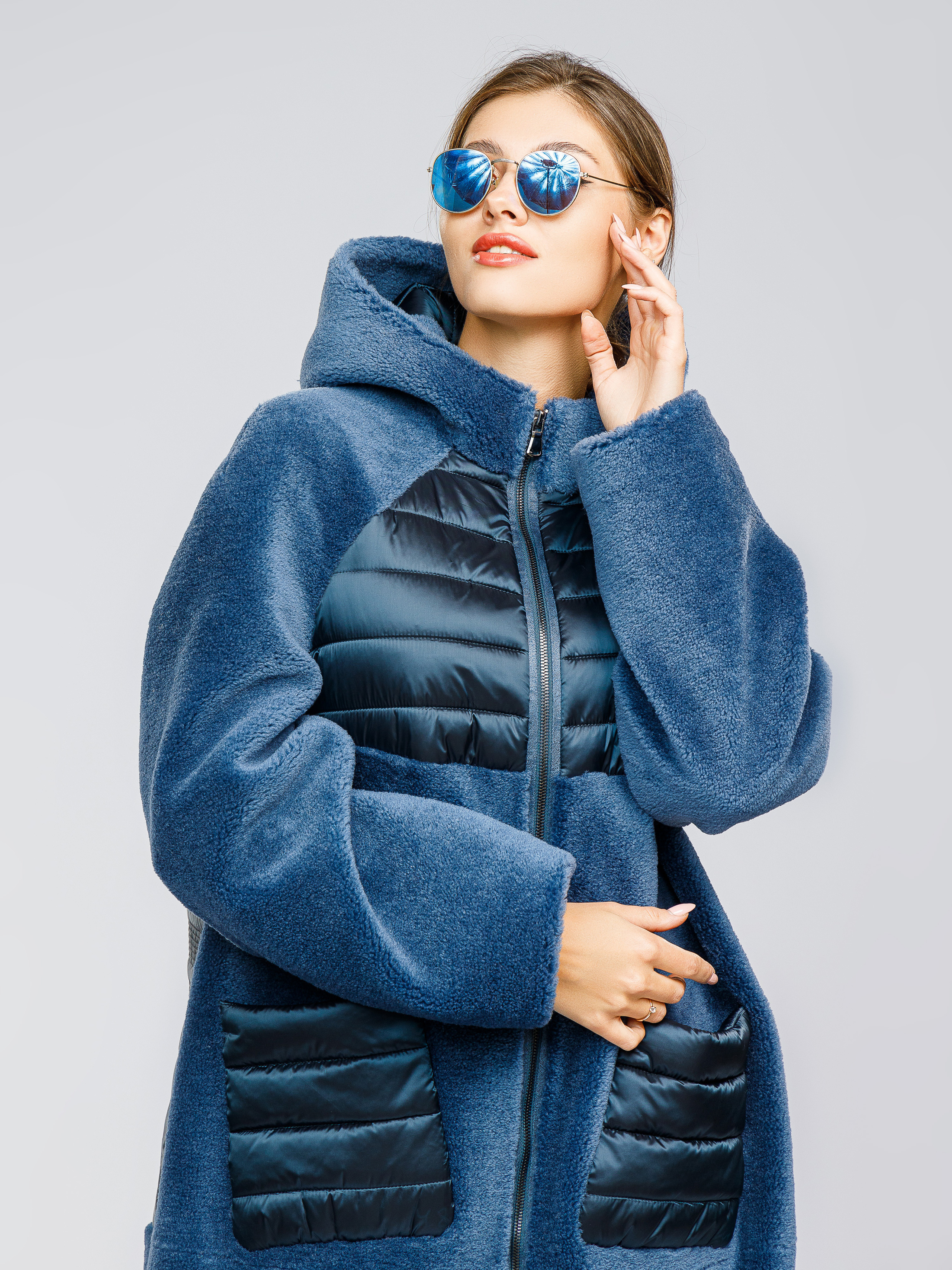 Фотосъемка шуб для маркетплейсов. Алексей Темнов — фотограф в Пятигорске