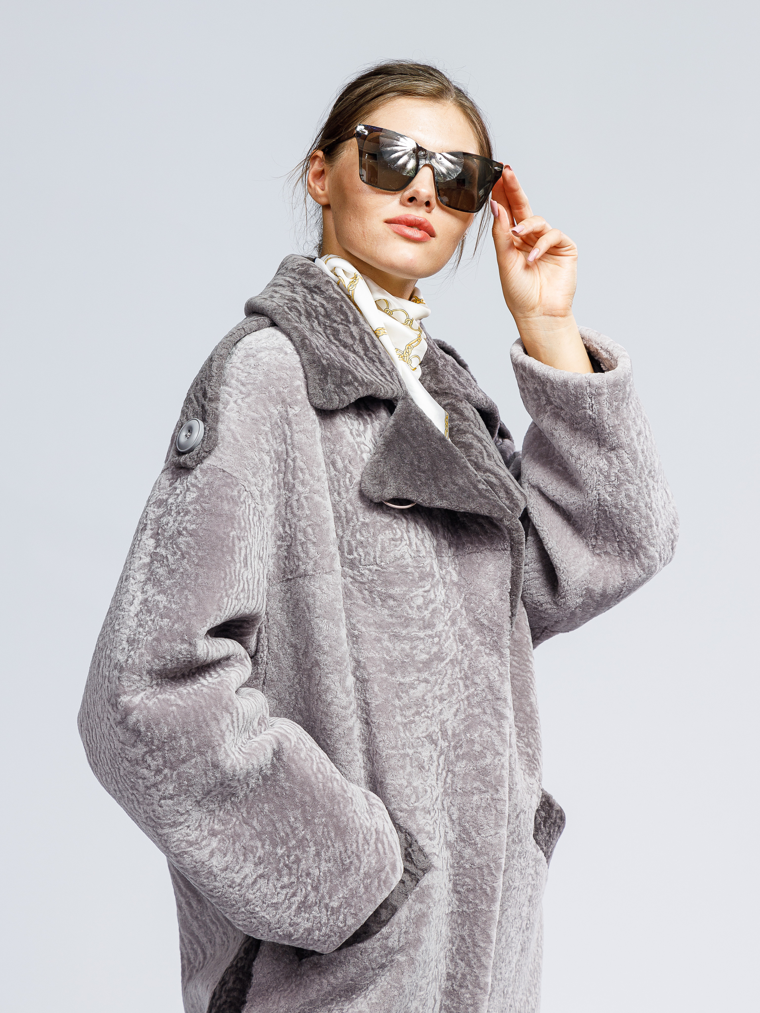 Фотосъемка шуб для маркетплейсов. Алексей Темнов — фотограф в Пятигорске