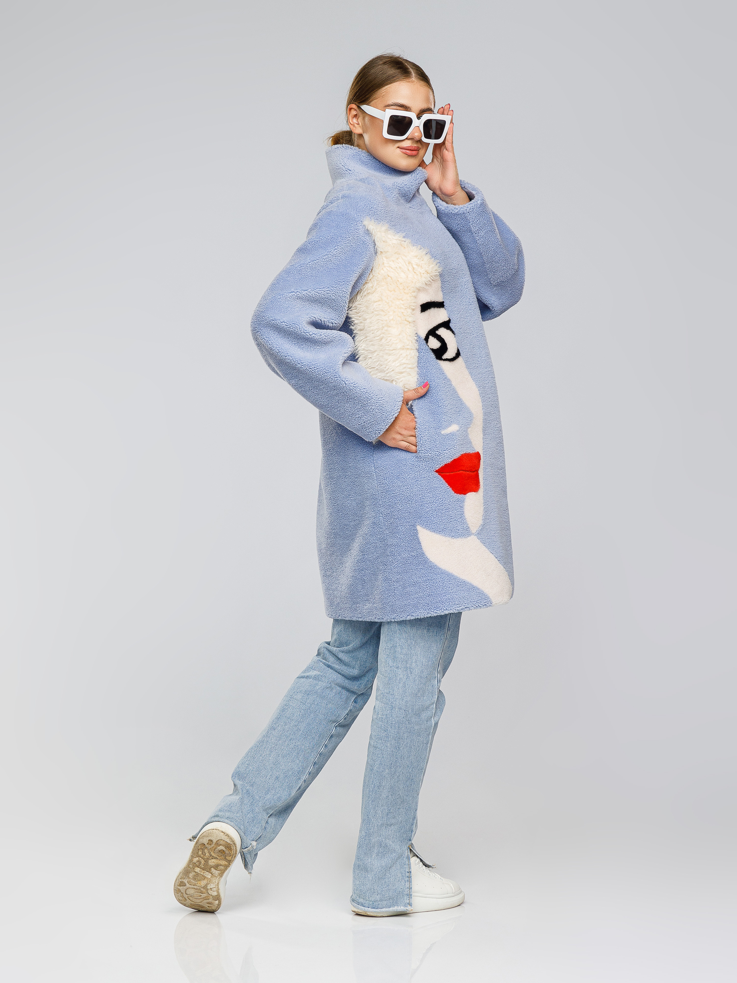 Фотосъемка шуб для маркетплейсов. Алексей Темнов — фотограф в Пятигорске