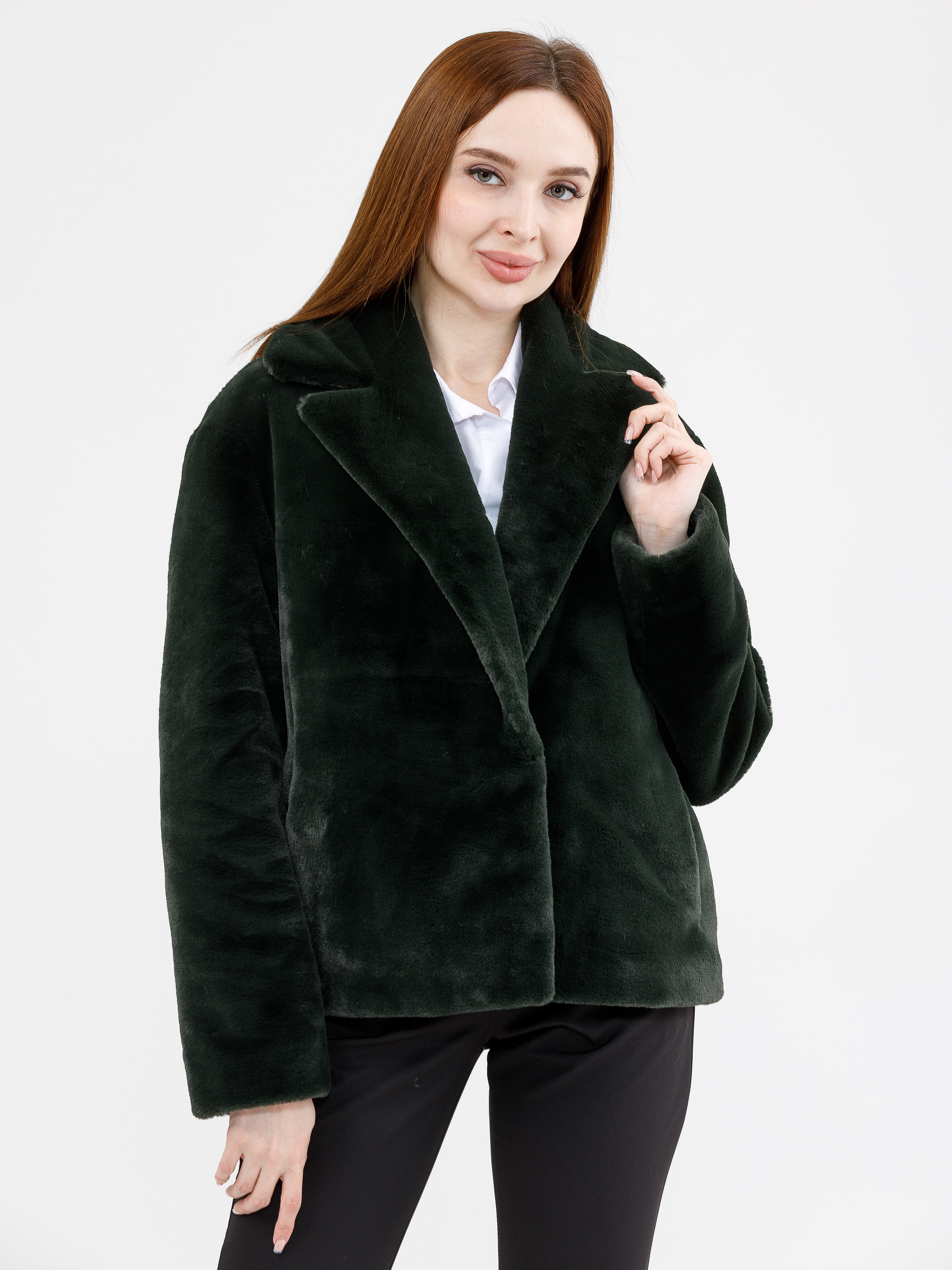 Фотосъемка шуб для маркетплейсов. Алексей Темнов — фотограф в Пятигорске