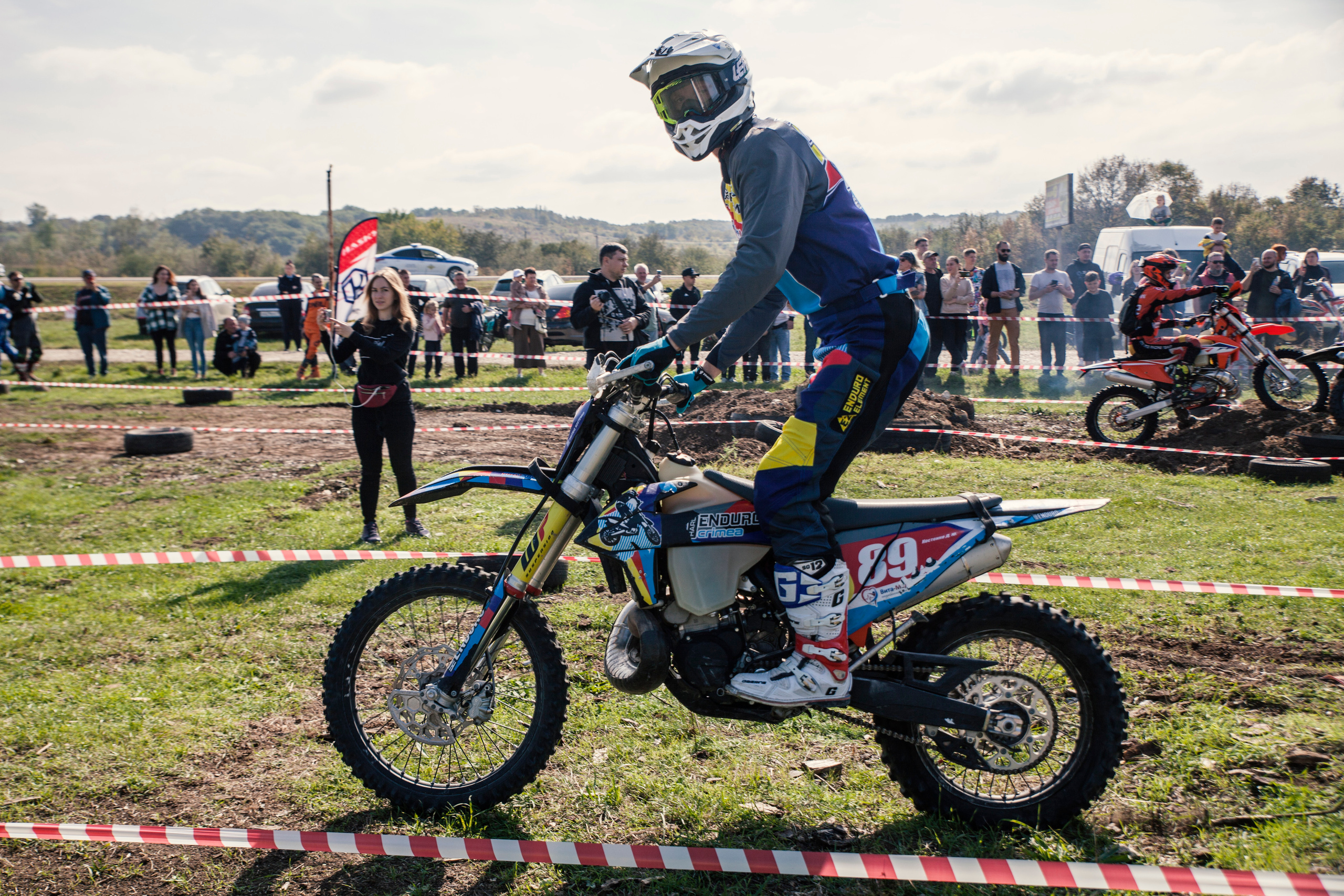 Motomount Абинск 2022. Ручка Алена — ботанический художник, дизайнер, фотограф